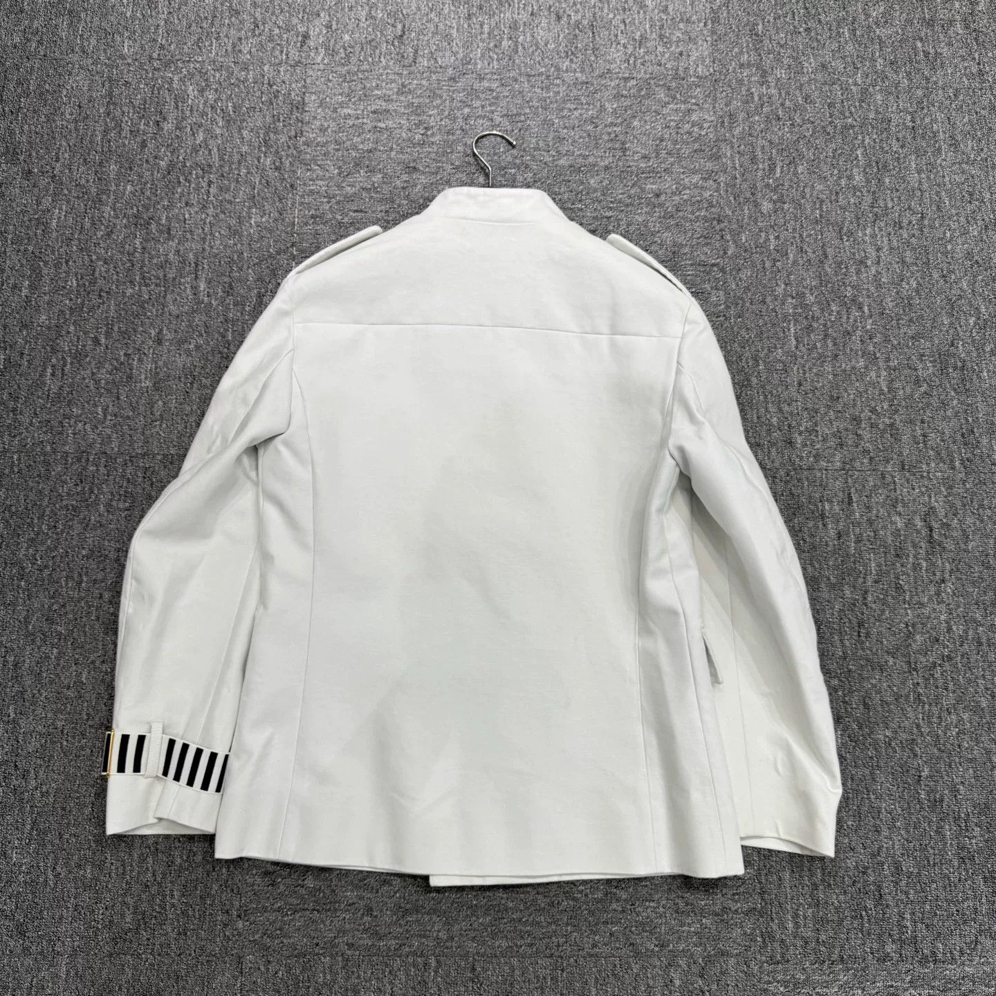 Gucci Gucci Embroidered Collar Light Jacket Size M Size US M / EU 48-50 / 2 - 7 Thumbnail