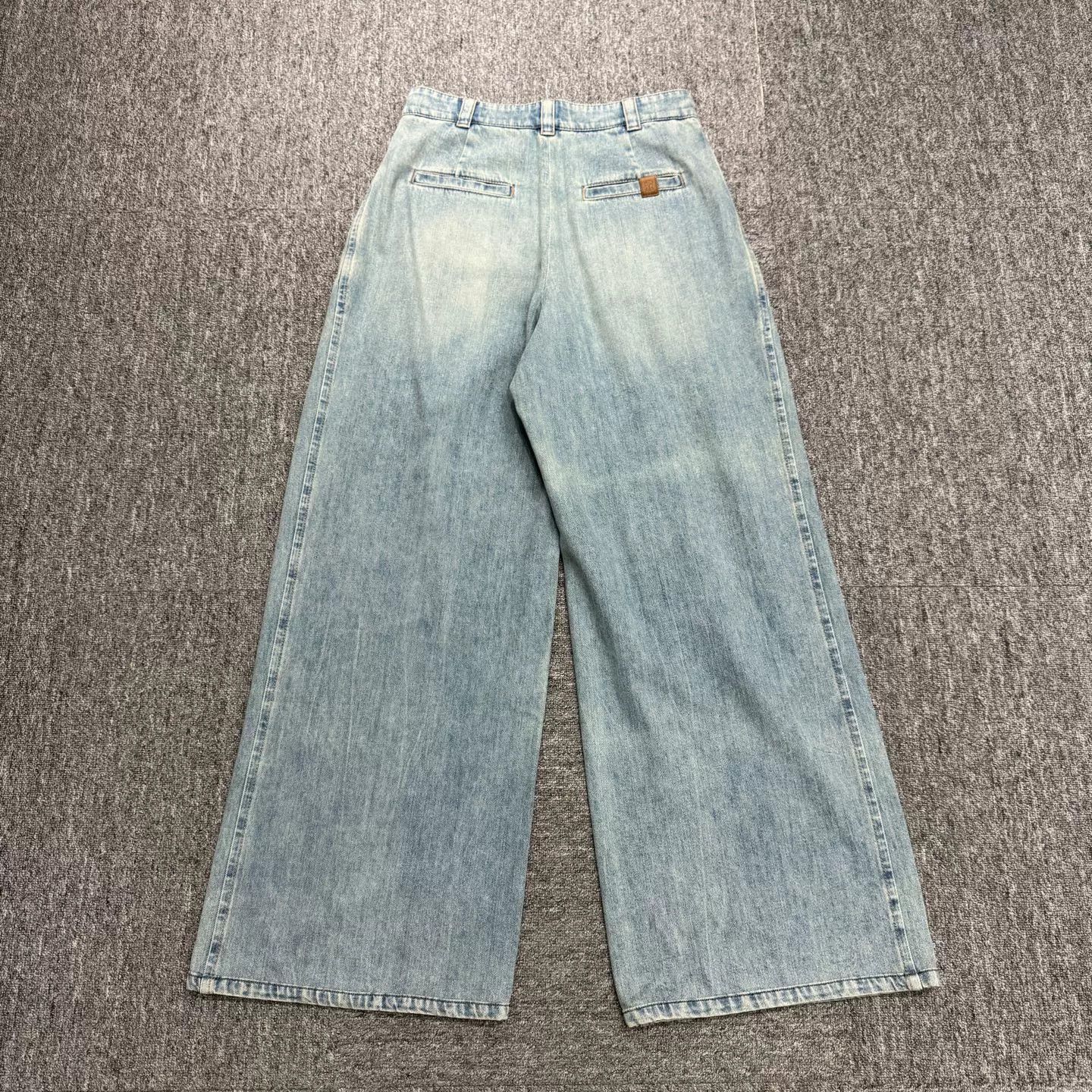 Brunello Cucinelli Brunello Cucinelli Light Wash Jeans Size 40 Size 27" / US 4 / IT 40 - 6 Thumbnail