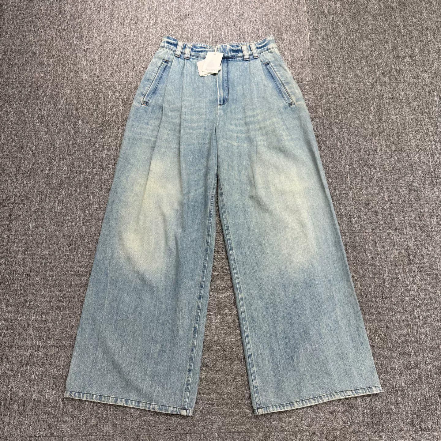 Brunello Cucinelli Brunello Cucinelli Light Wash Jeans Size 40 Size 27" / US 4 / IT 40 - 2 Thumbnail