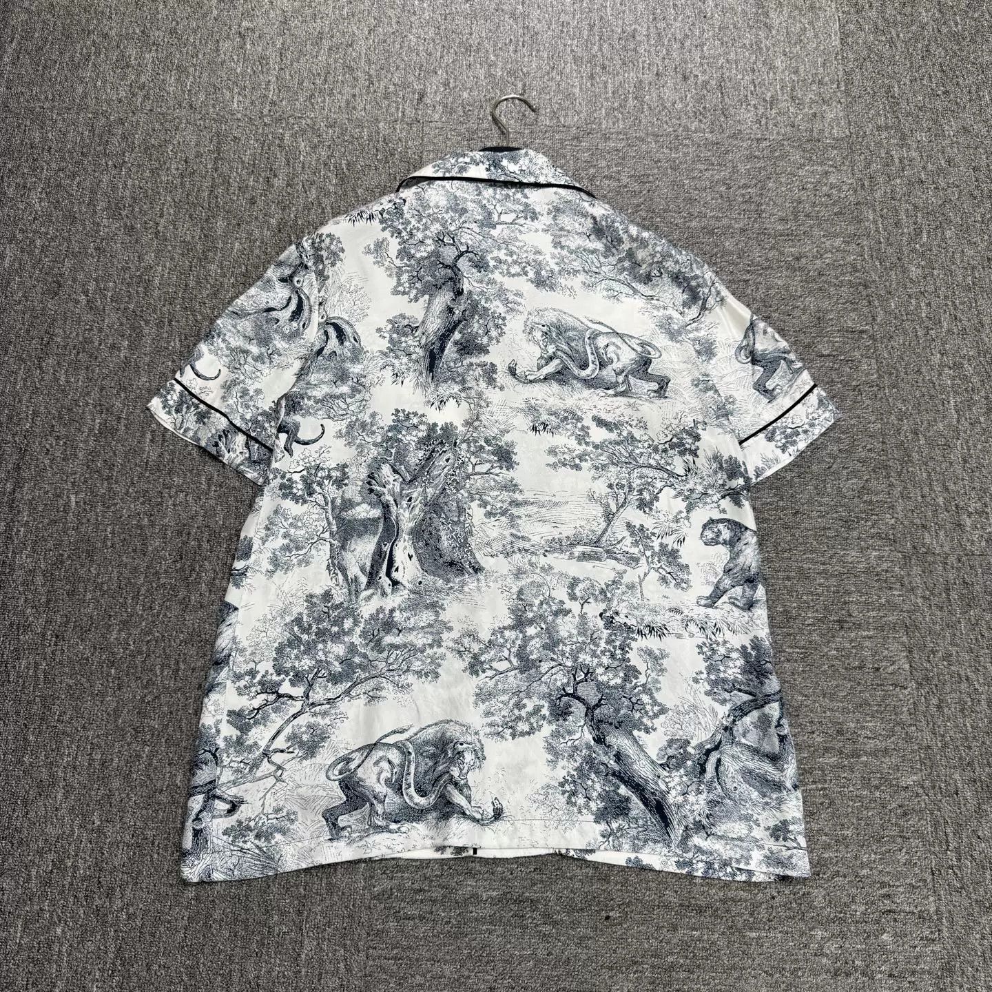Dior Dior Zoo Print Silk Button Up Shirt Size 36 Size XS / US 0-2 / IT 36-38 - 7 Thumbnail