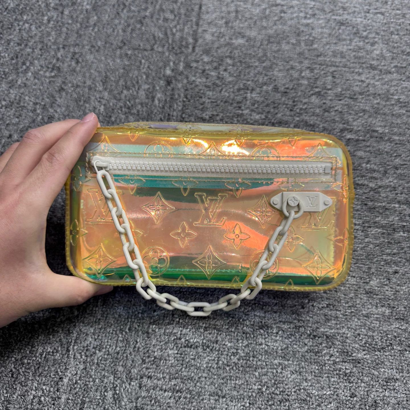 Louis Vuitton Louis Vuitton Iridescent Monogram Clutch One Size Size ONE SIZE - 3 Thumbnail