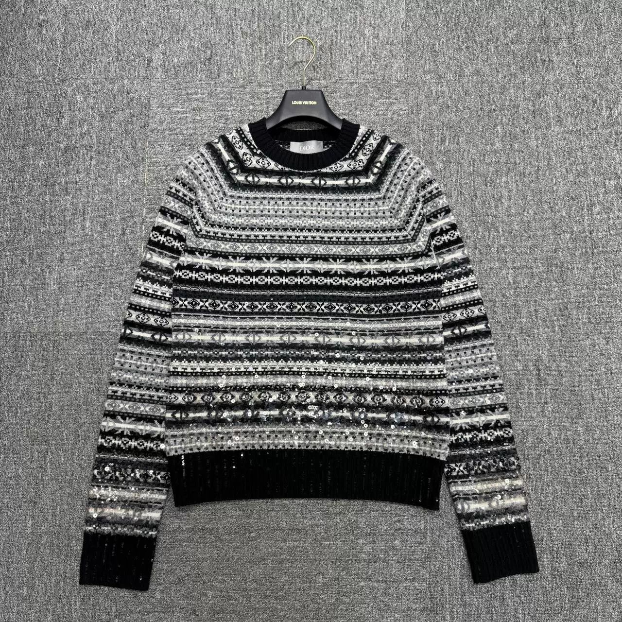 Dior Dior Sequin Pattern Knit Sweater Size M Size US M / EU 48-50 / 2 - 2 Thumbnail