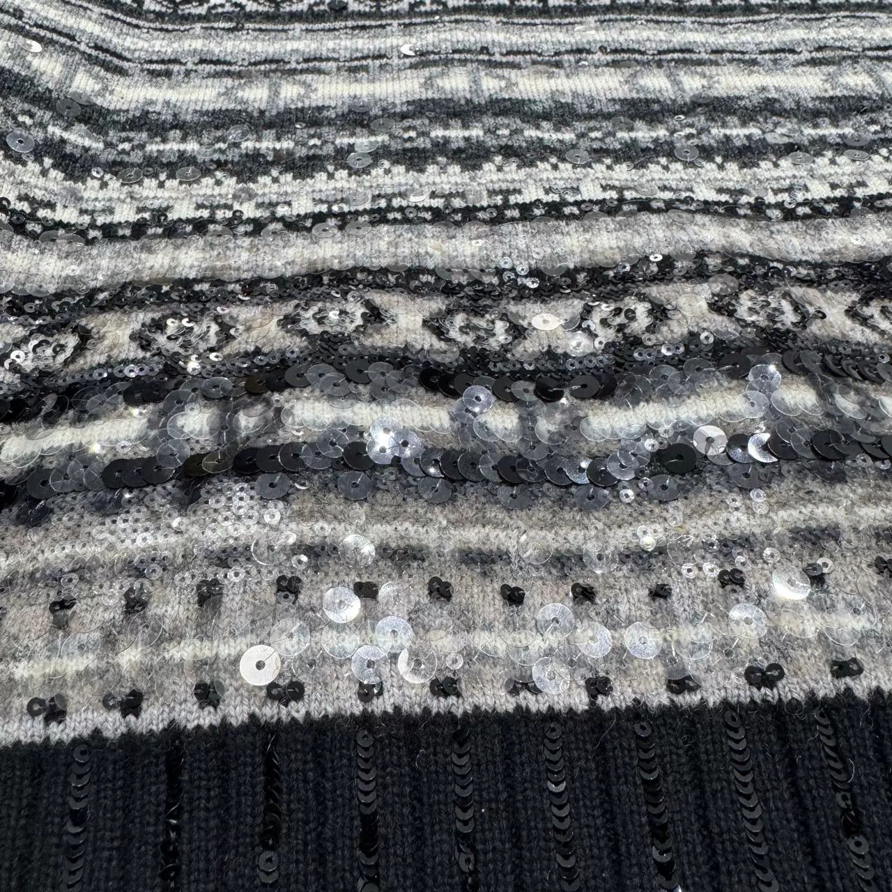 Dior Dior Sequin Pattern Knit Sweater Size M Size US M / EU 48-50 / 2 - 7 Thumbnail