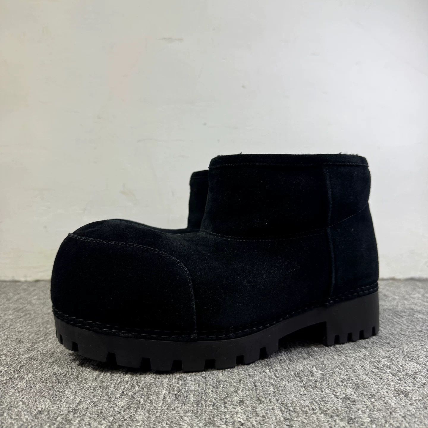 Balenciaga Balenciaga Suede Snow Boots Size 42 Size US 9 / EU 42 - 2 Thumbnail