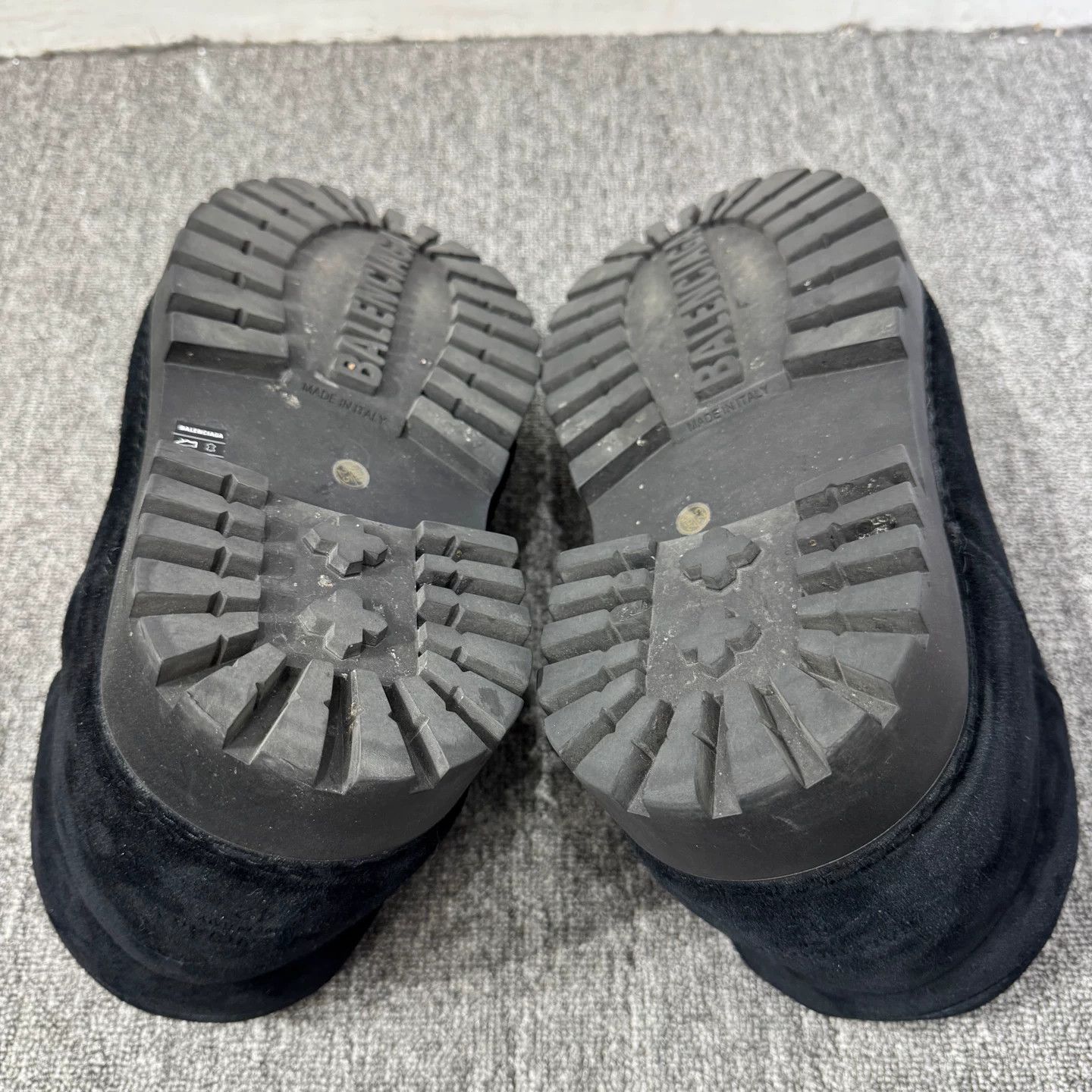 Balenciaga Balenciaga Suede Snow Boots Size 42 Size US 9 / EU 42 - 5 Thumbnail