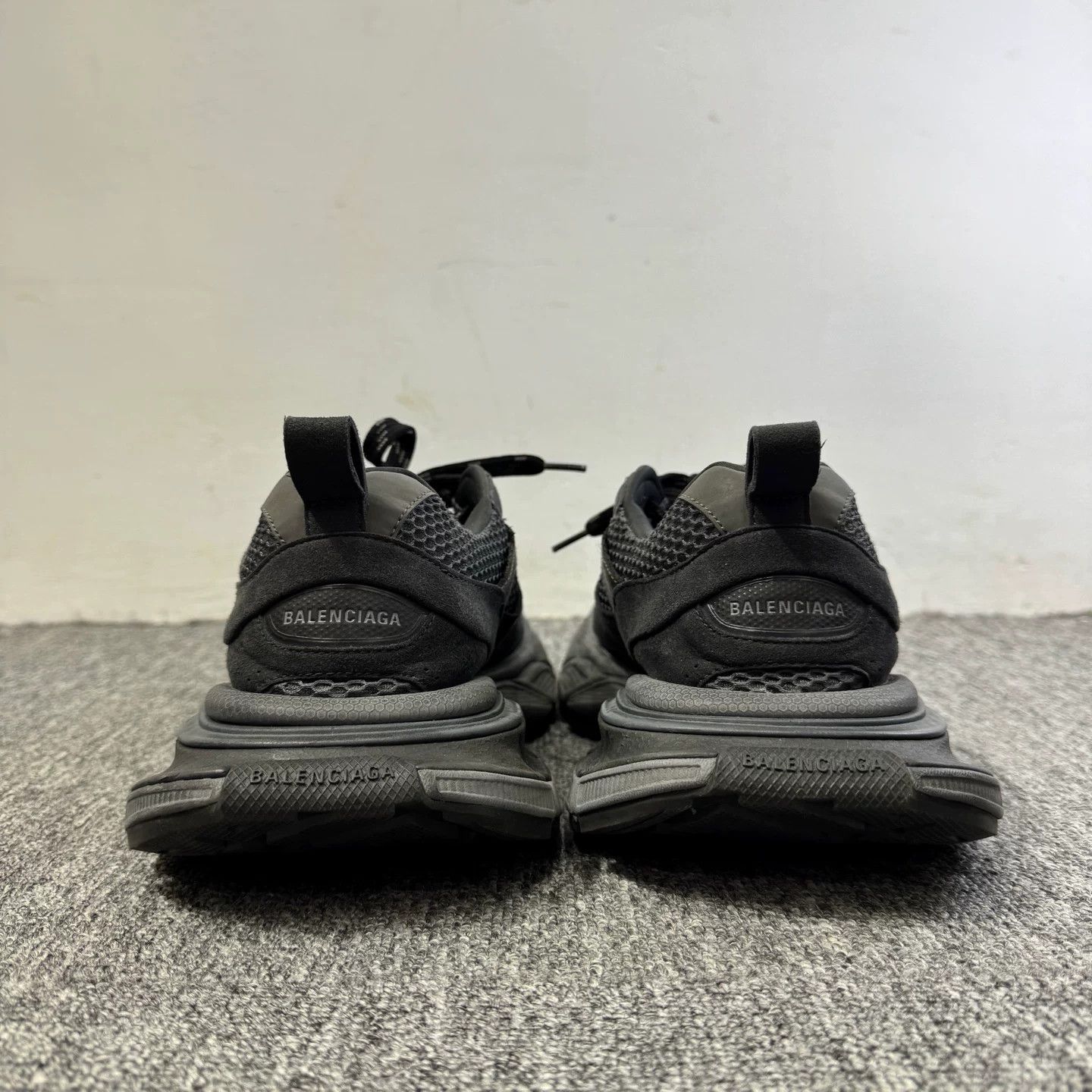 Balenciaga Balenciaga 3XL Sneakers Black Size 8 Size US 8 / EU 41 - 4 Thumbnail