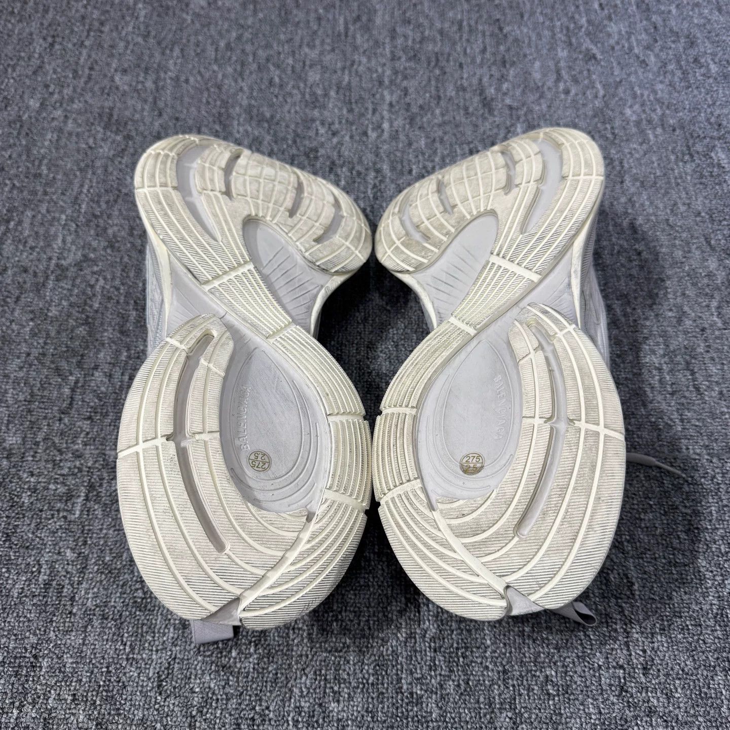 Balenciaga Balenciaga Circuit Sneakers Size 12 Size US 12 / EU 45 - 5 Thumbnail