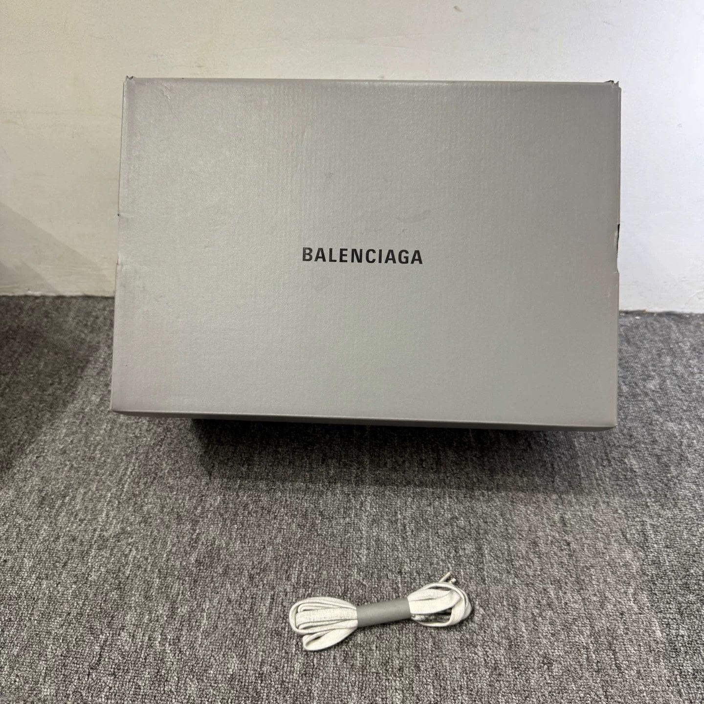 Balenciaga Balenciaga 3XL Distressed Sneakers Size 40 Size US 7 / EU 40 - 7 Thumbnail