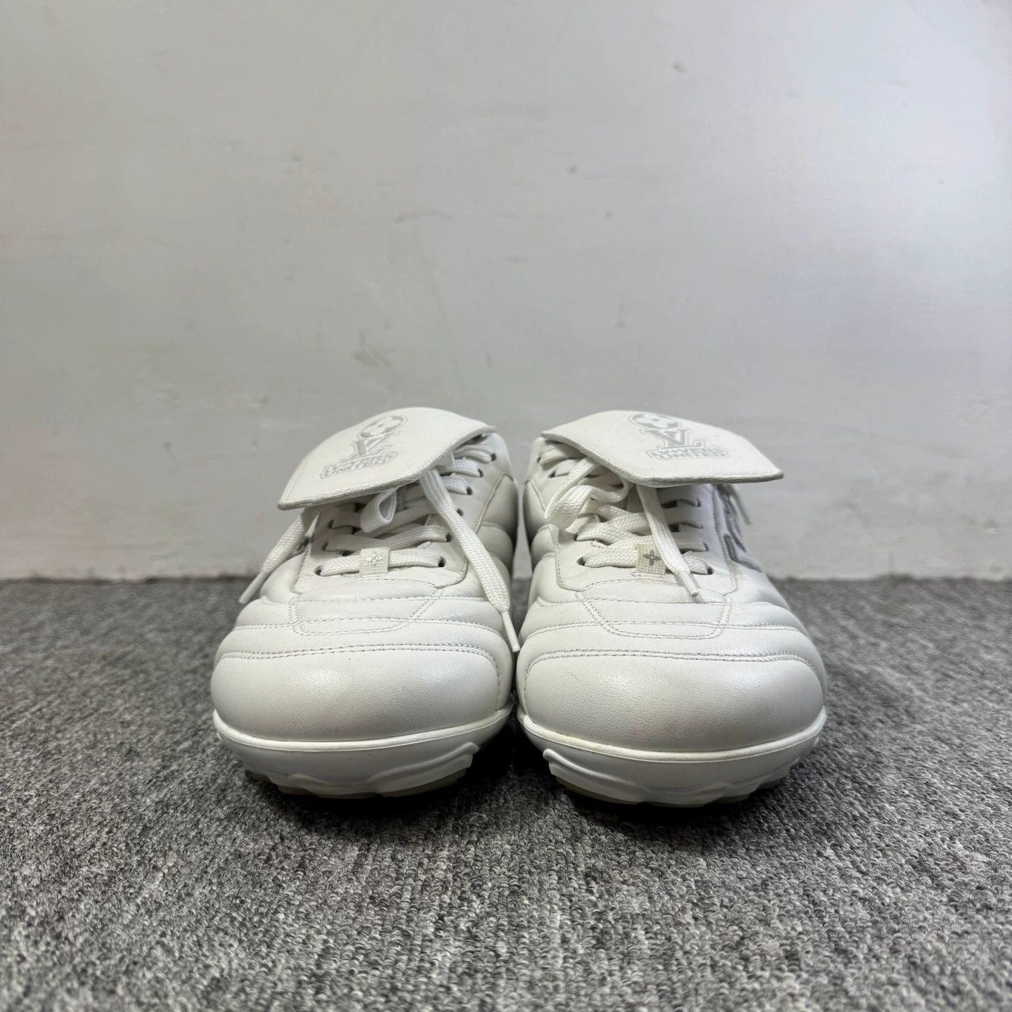 Louis Vuitton Louis Vuitton Leather Soccer Sneaker Size 8.5 Size US 8.5 / EU 41-42 - 3 Thumbnail
