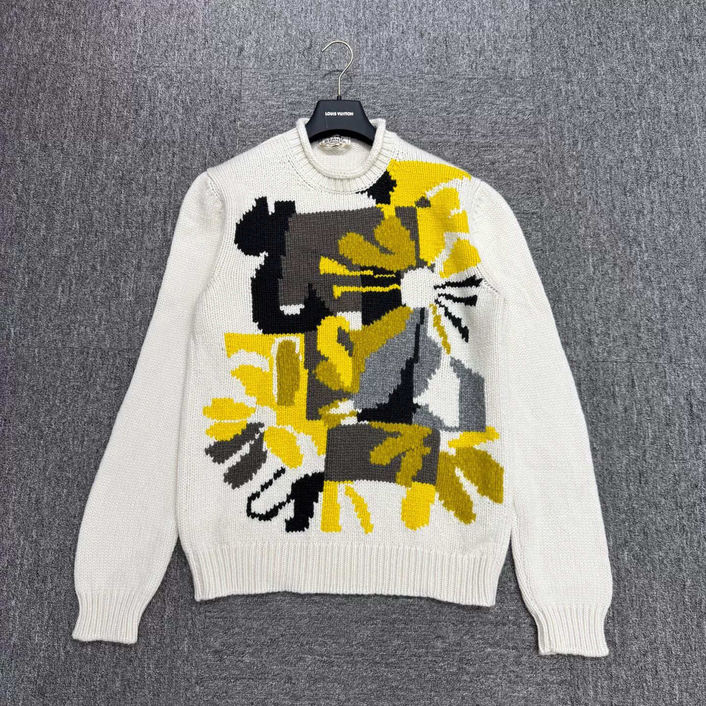 Hermes Hermes Flower Intarsia Cashmere Sweater Size S Size US S / EU 44-46 / 1 - 3 Thumbnail