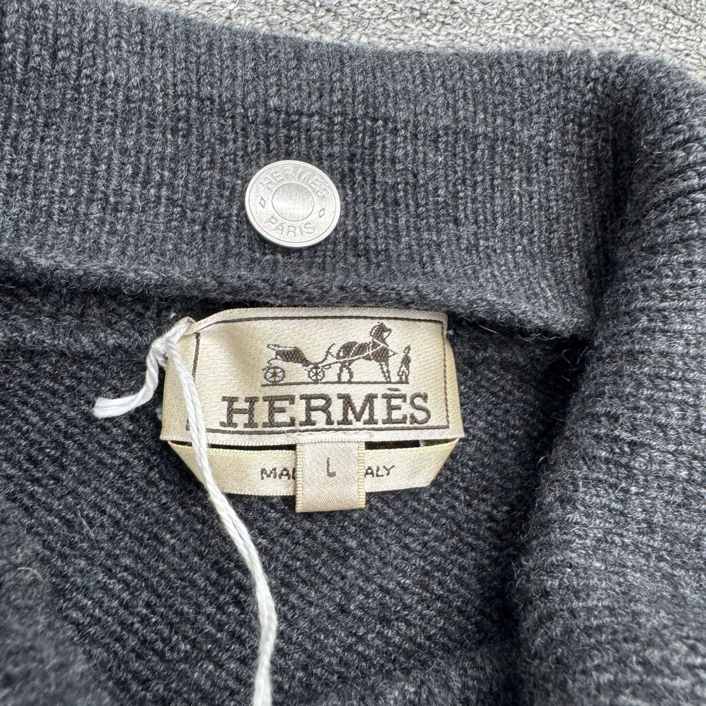 Hermes Hermes Cashmere Knit Sweater Size L Size US L / EU 52-54 / 3 - 3 Thumbnail