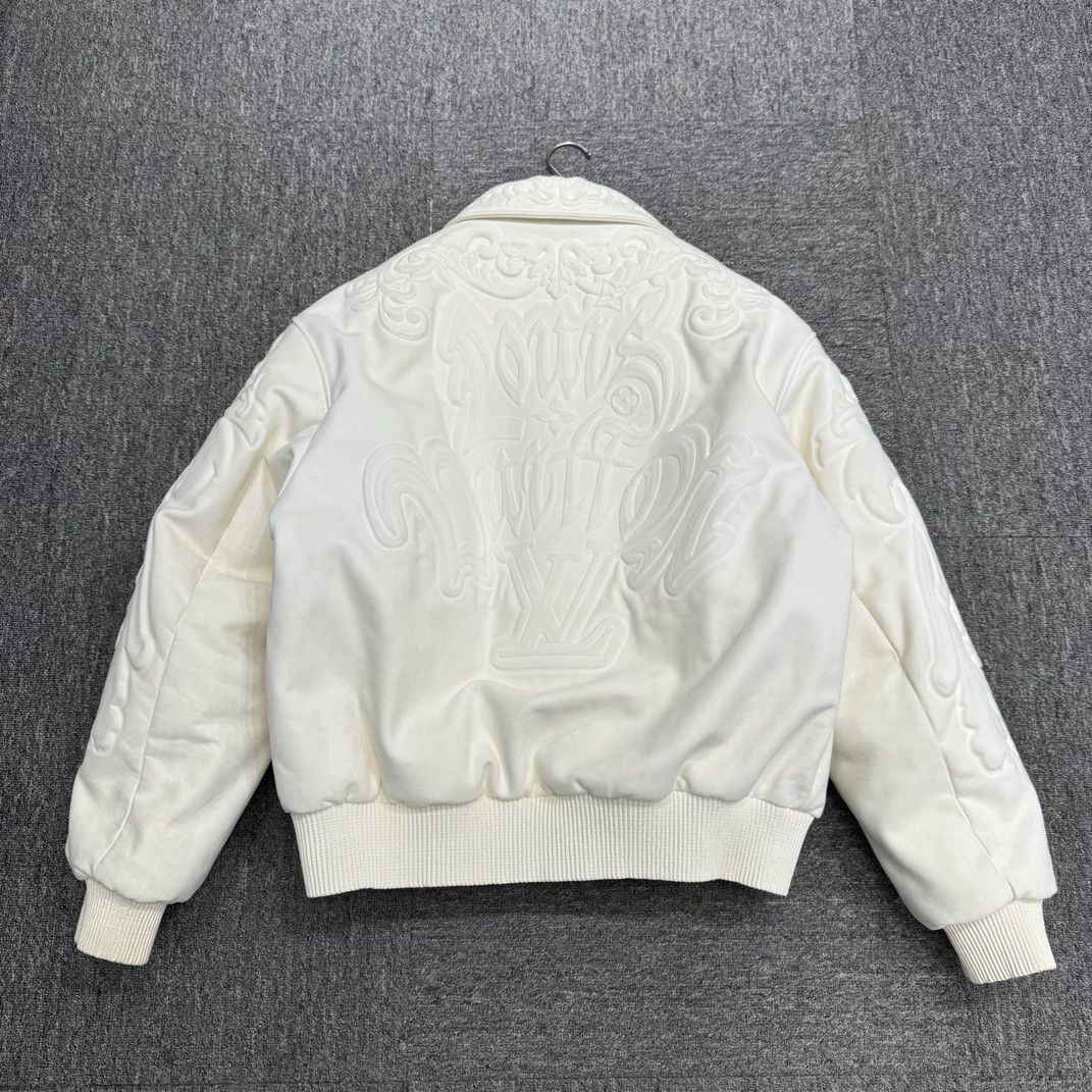 Louis Vuitton Louis Vuitton Embossed Calfskin Bomber Jacket Size 50 Size US M / EU 48-50 / 2 - 9 Thumbnail