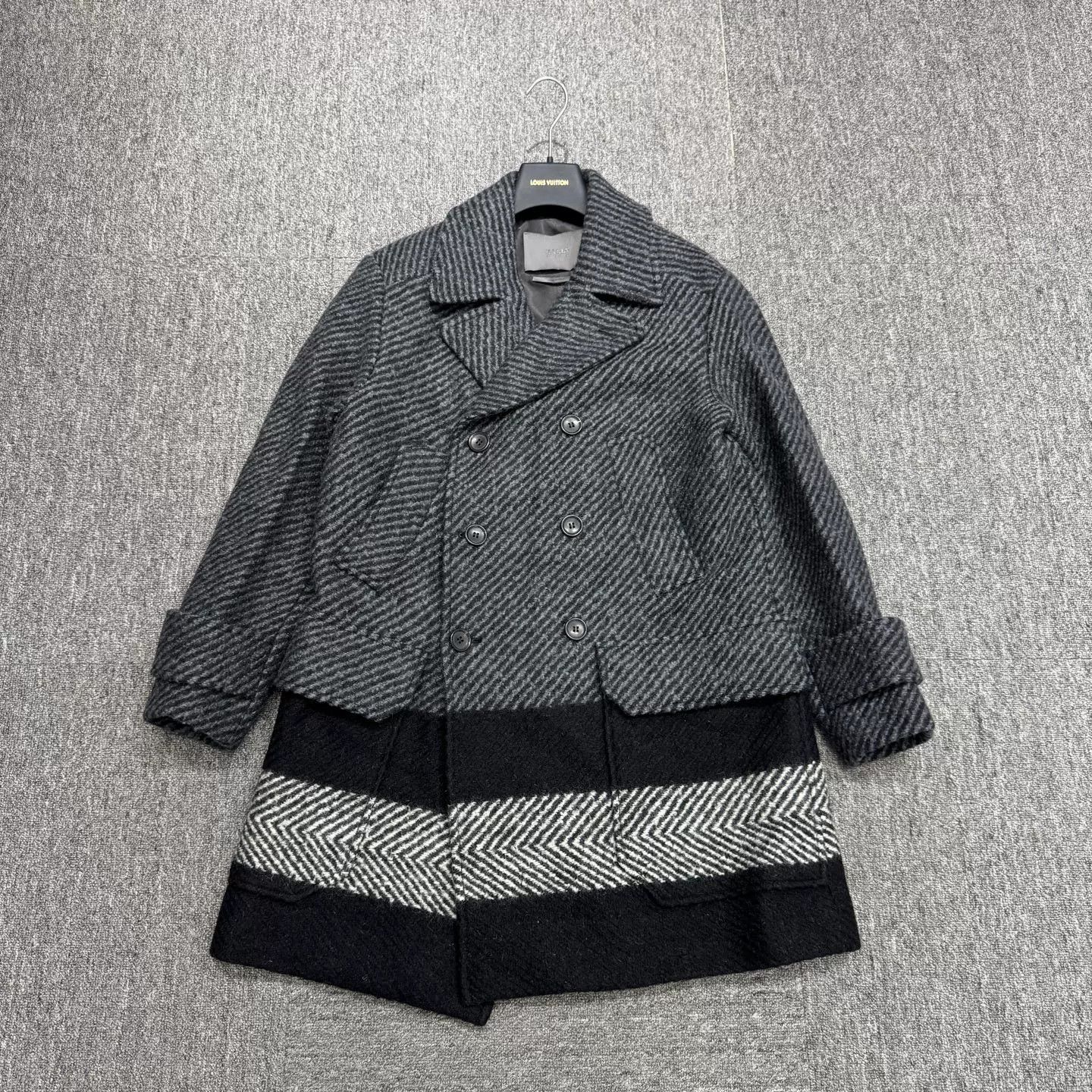 Bally Bally Patterned Wool Heavy Coat Size S Size US S / EU 44-46 / 1 - 2 Thumbnail