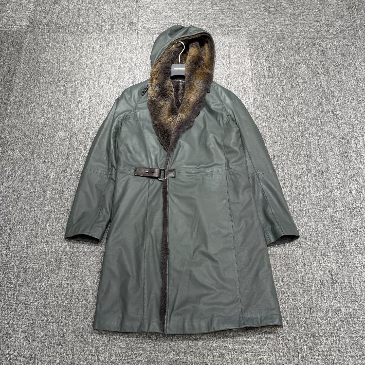 Giorgio Armani Giorgio Armani Rabbit Fur Lined Leather Coat Size M Size US M / EU 48-50 / 2 - 2 Thumbnail