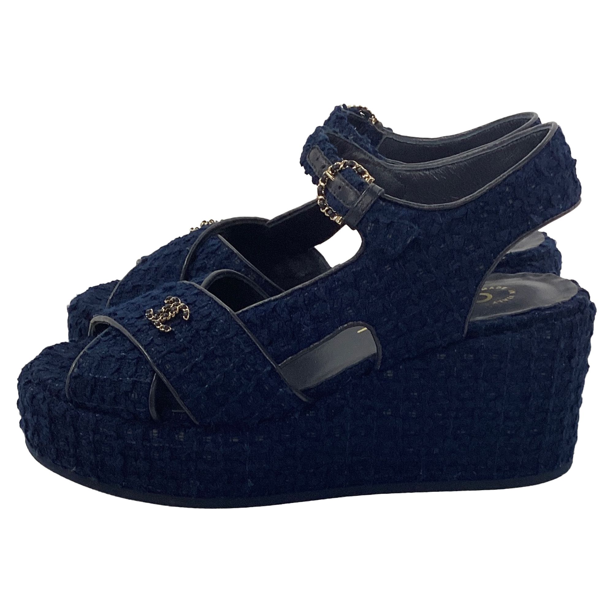 Chanel Chanel CC Wedge Sandals in Blue Cotton Tweed Size US 5.5 / IT 35.5 - 4 Thumbnail