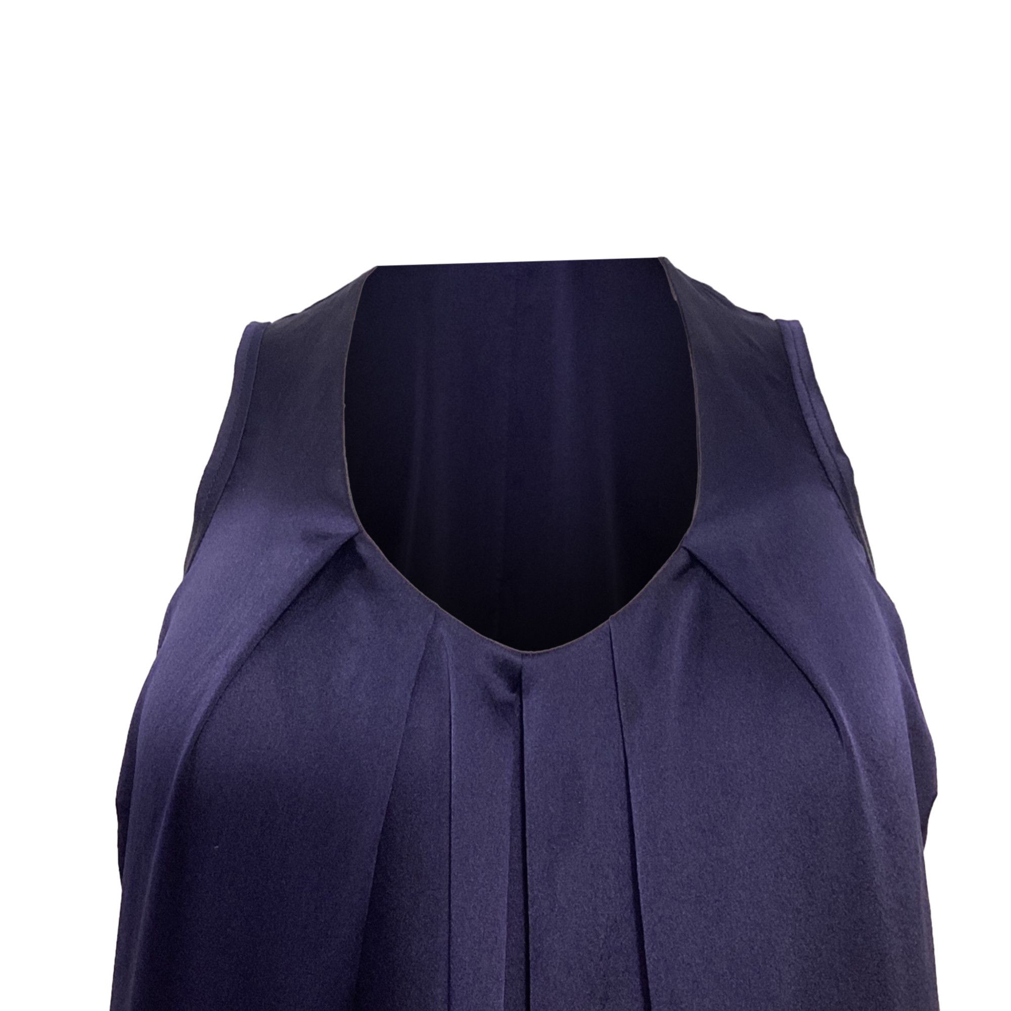 Brunello Cucinelli Brunello Cucinelli Pleated Sleeveless Top in Navy Blue Silk Size XS / US 0-2 / IT 36-38 - 4 Thumbnail