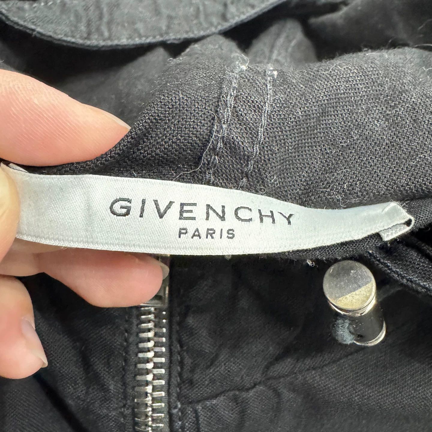 Givenchy Givenchy Red Patch Half-Zip Hoodie XL Size US XL / EU 56 / 4 - 3 Thumbnail