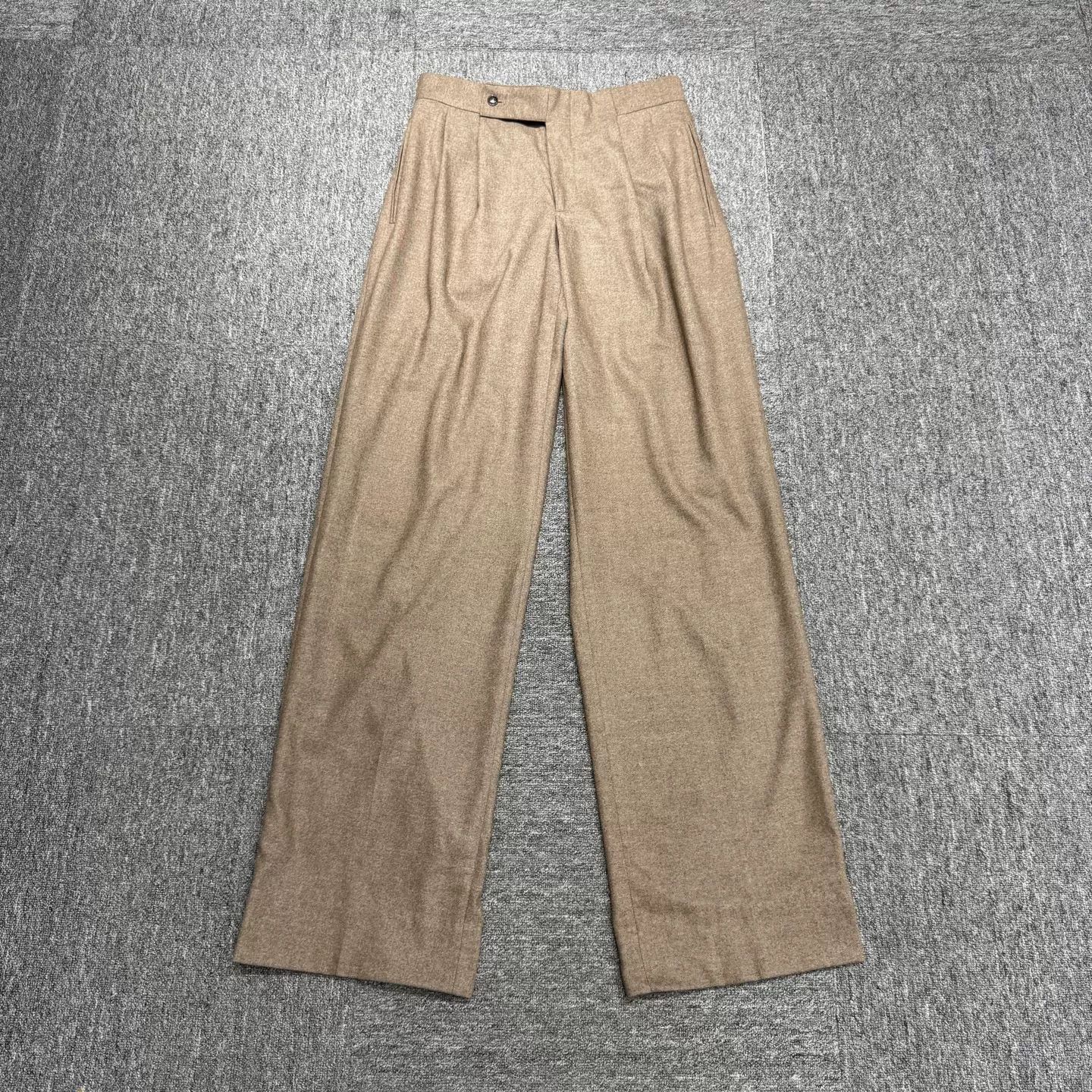 Giorgio Armani Giorgio Armani Wool Casual Pants Size 34 Size US 34 / EU 50 - 2 Thumbnail