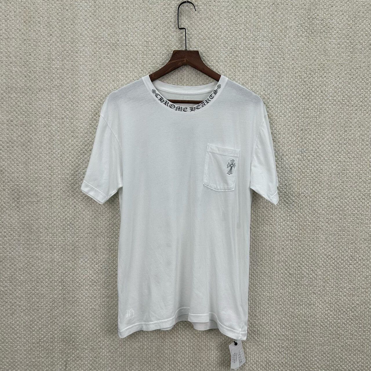 Chrome Hearts Chrome Hearts Cross Pocket T-Shirt Size L Size US L / EU 52-54 / 3 - 2 Thumbnail