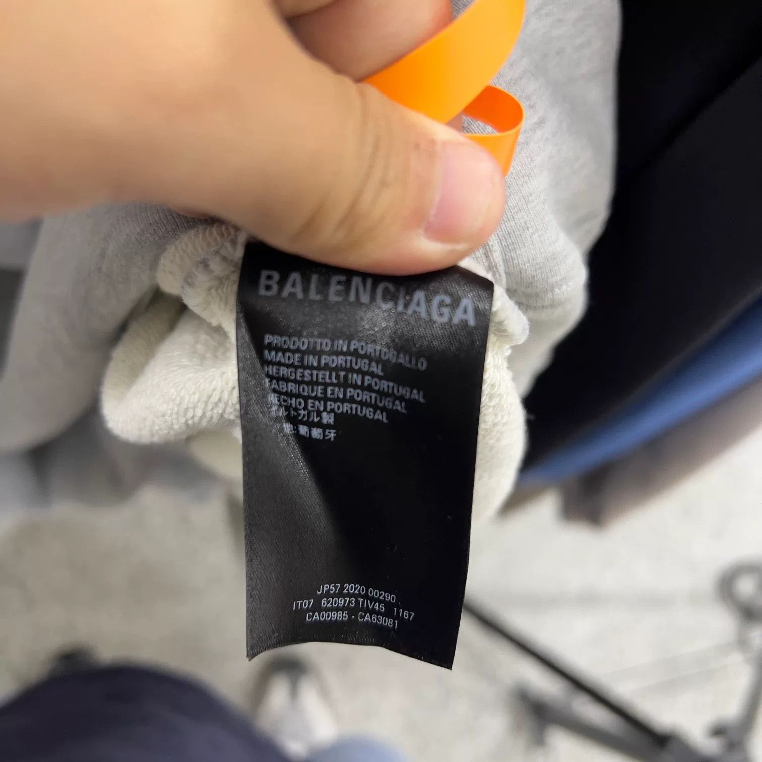 Balenciaga Balenciaga Torch Logo Hoodie Size XS Size US XS / EU 42 / 0 - 7 Thumbnail