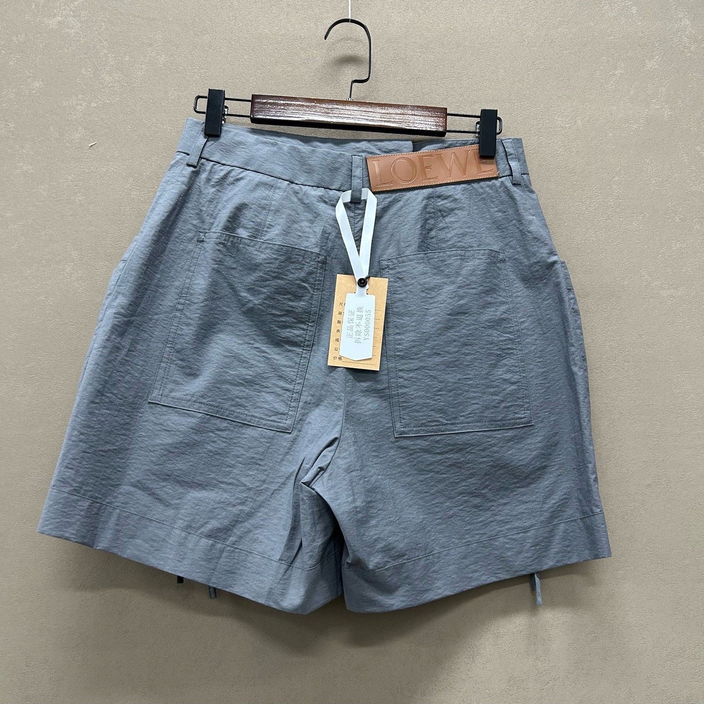 Loewe Loewe Leather Patch Shorts Size 36 Size 25" / US 0 / IT 36 - 3 Thumbnail