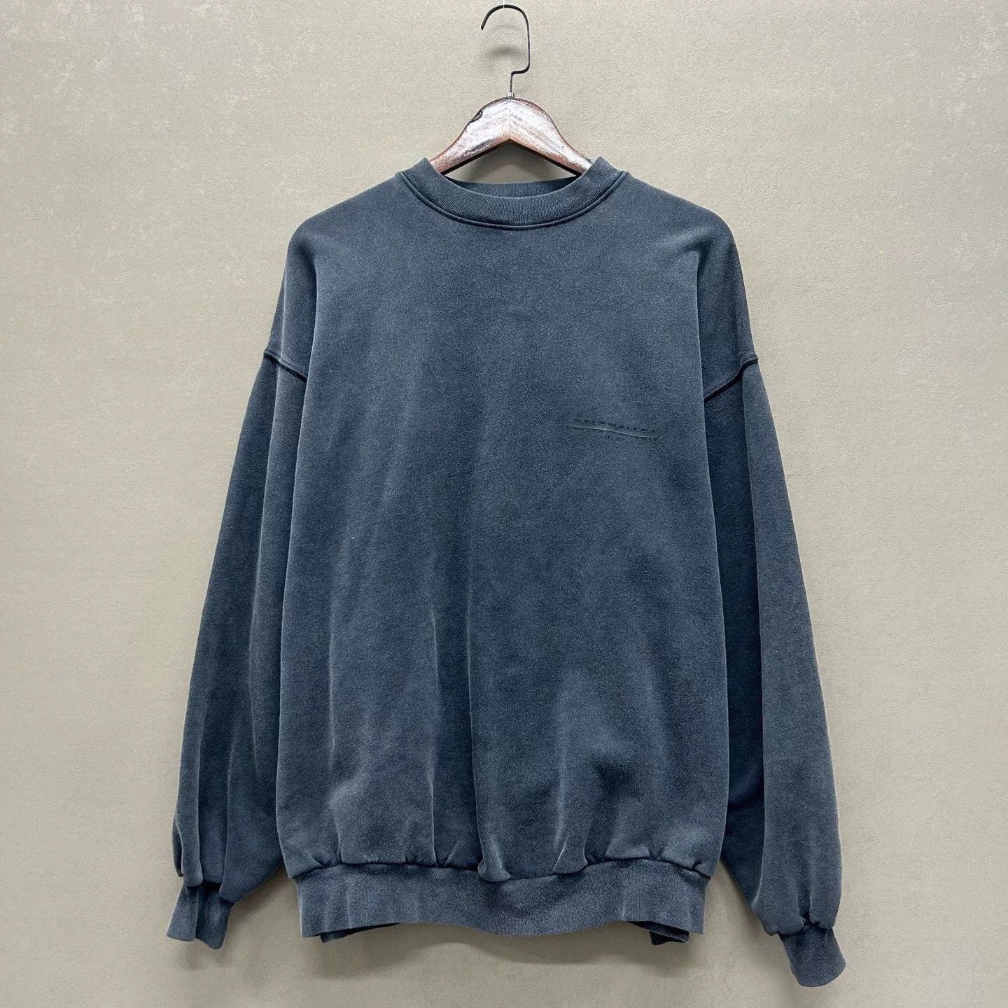 Balenciaga Balenciaga Strikethrough Logo Sweatshirt Size L Size US L / EU 52-54 / 3 - 2 Thumbnail