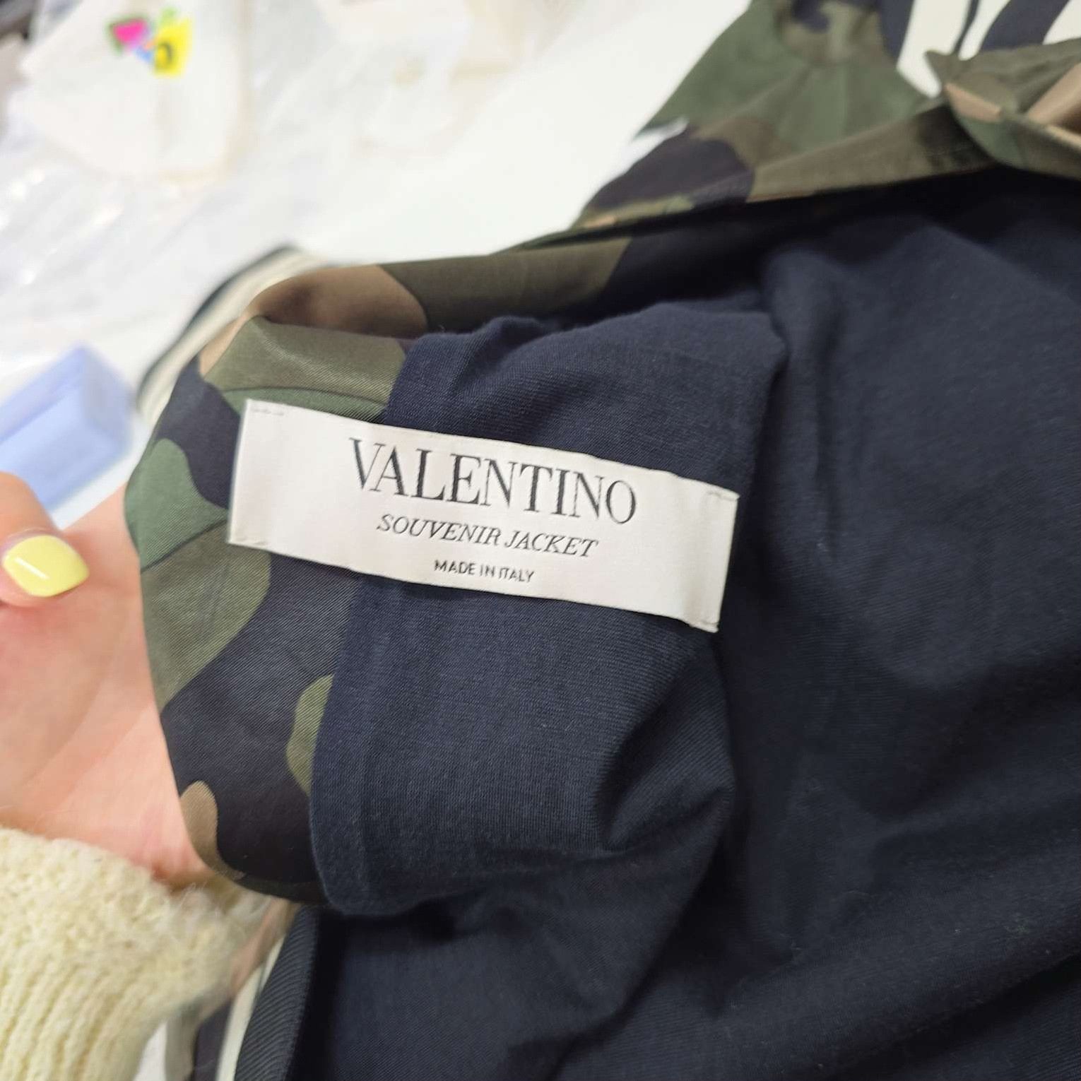 Valentino Valentino Butterfly Camouflage Souvenir Jacket Size M Size US M / EU 48-50 / 2 - 5 Thumbnail
