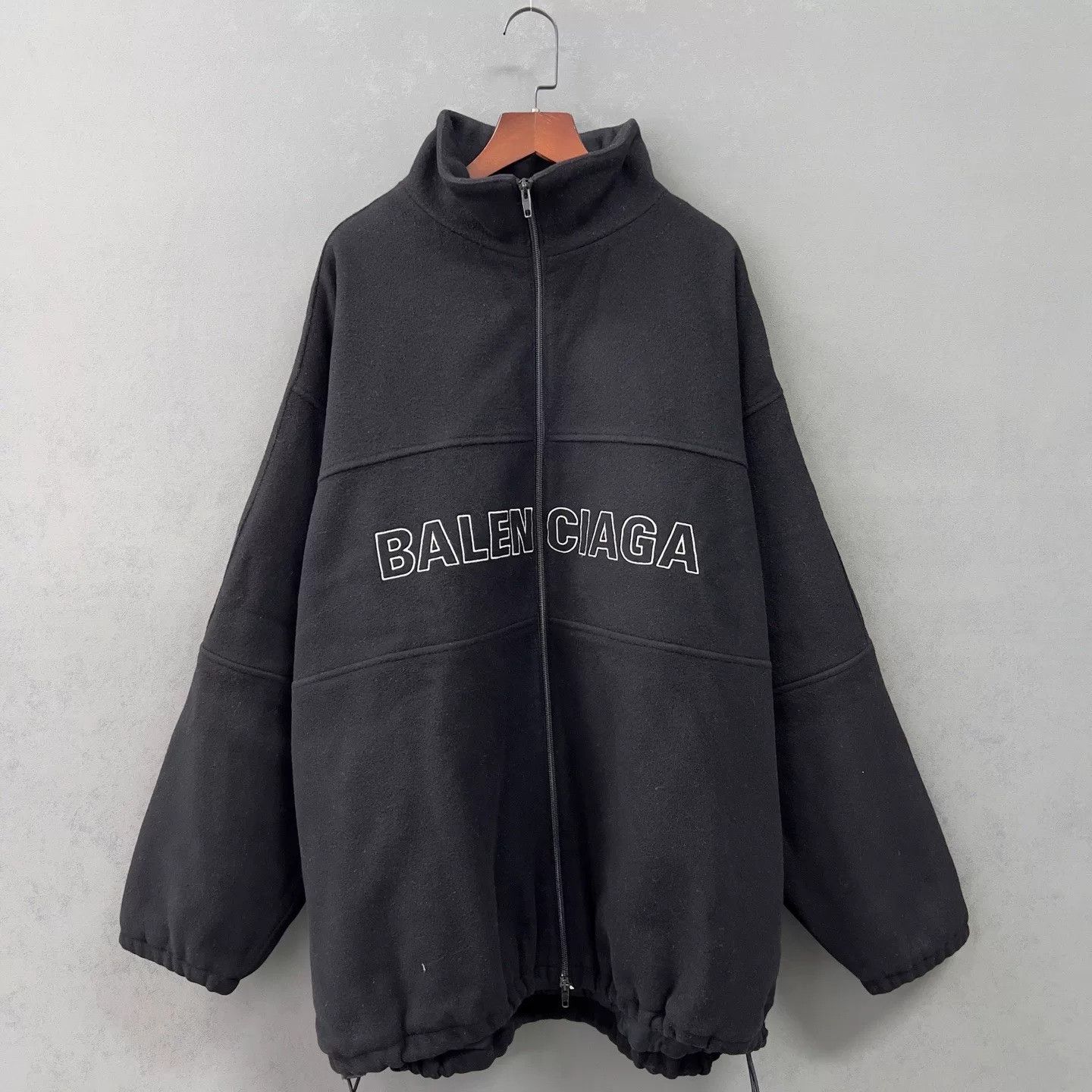 Balenciaga Balenciaga Embroidered Logo Zip Jacket Size S Size US S / EU 44-46 / 1 - 2 Thumbnail