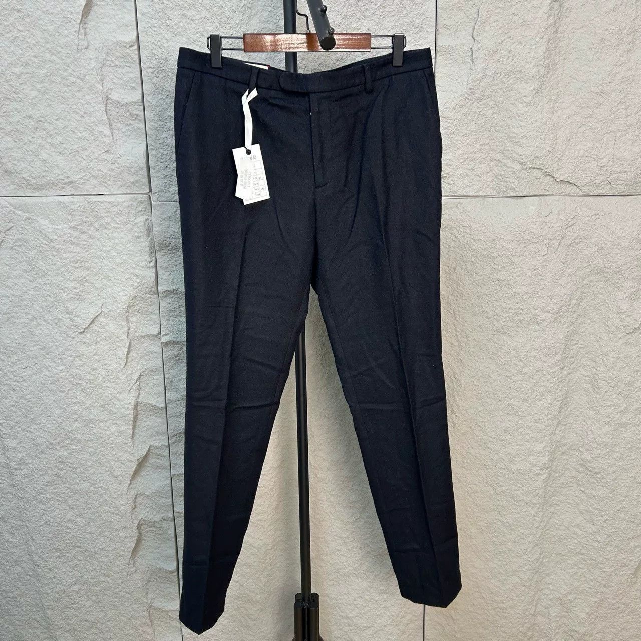 Gucci Gucci Black Casual Pants Size 50 Size US 34 / EU 50 - 2 Thumbnail