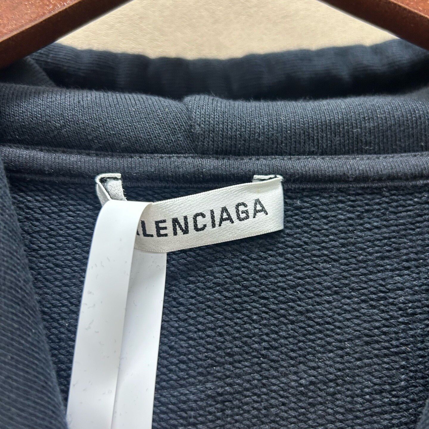 Balenciaga Balenciaga Yellow Logo Hoodie Size S Size US S / EU 44-46 / 1 - 4 Thumbnail
