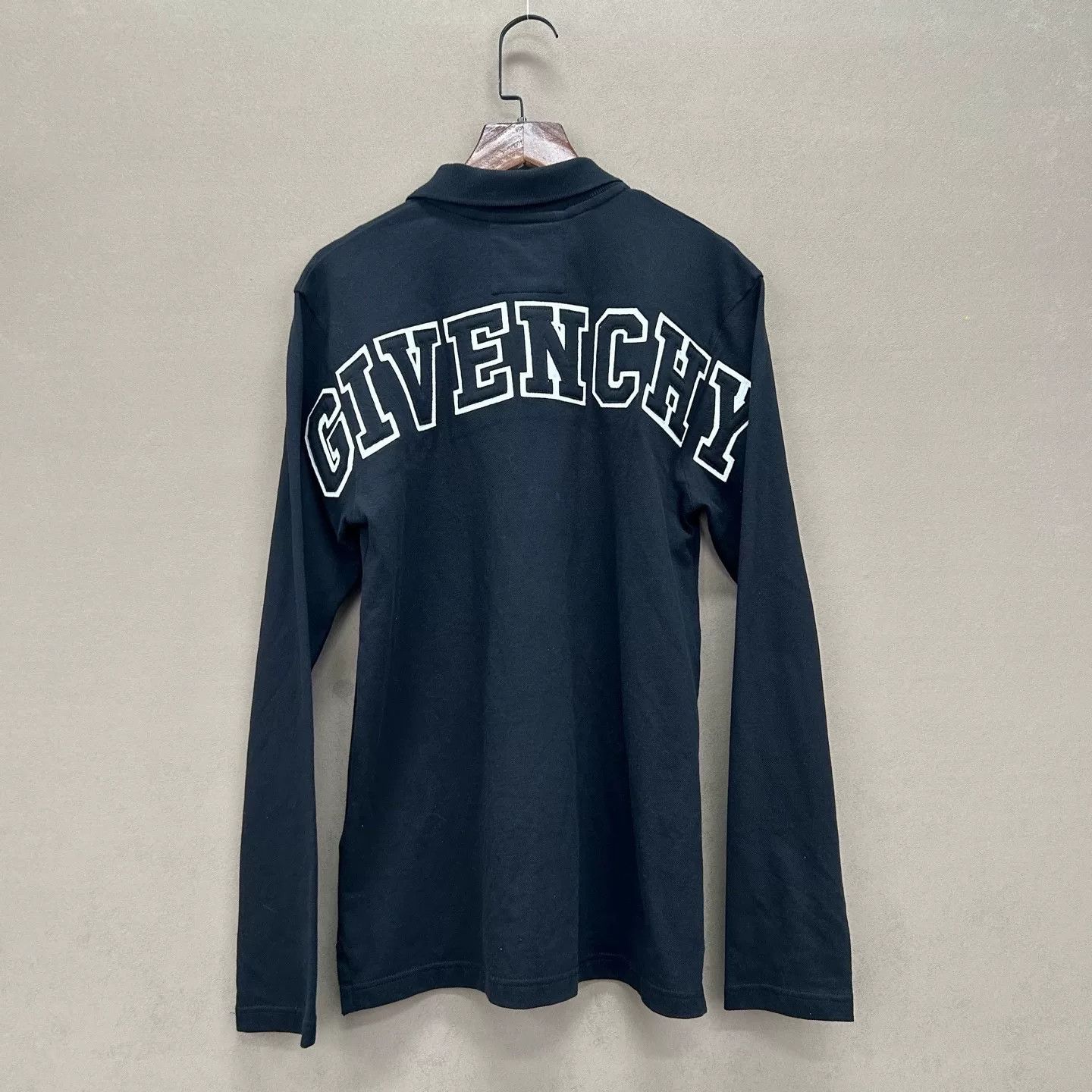 Givenchy Givenchy Logo Embroidered Long Sleeve Polo Size M Size US M / EU 48-50 / 2 - 3 Thumbnail