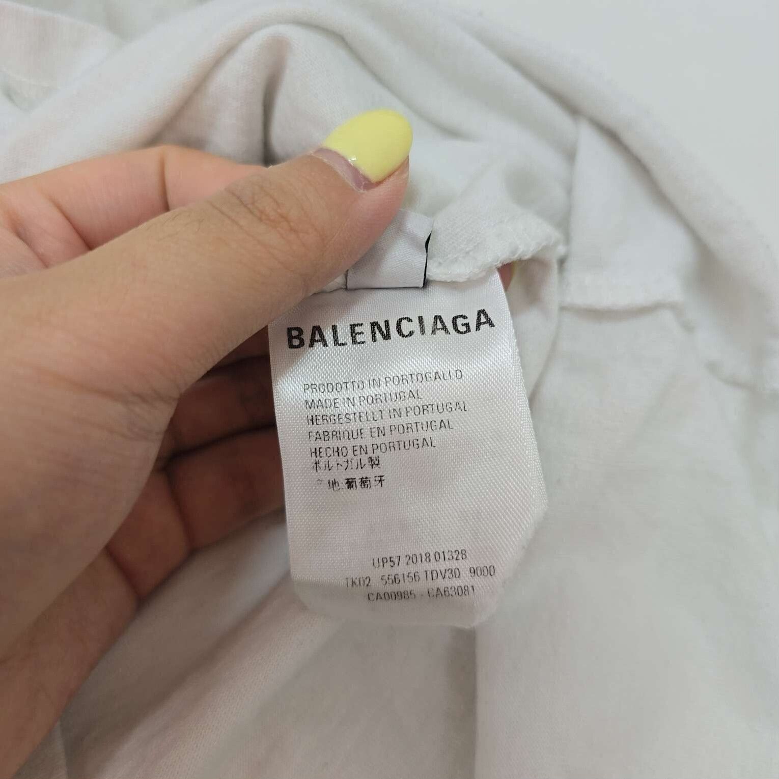 Balenciaga Balenciaga Earth Graphic Long Sleeve T-Shirt Size L Size US L / EU 52-54 / 3 - 6 Thumbnail