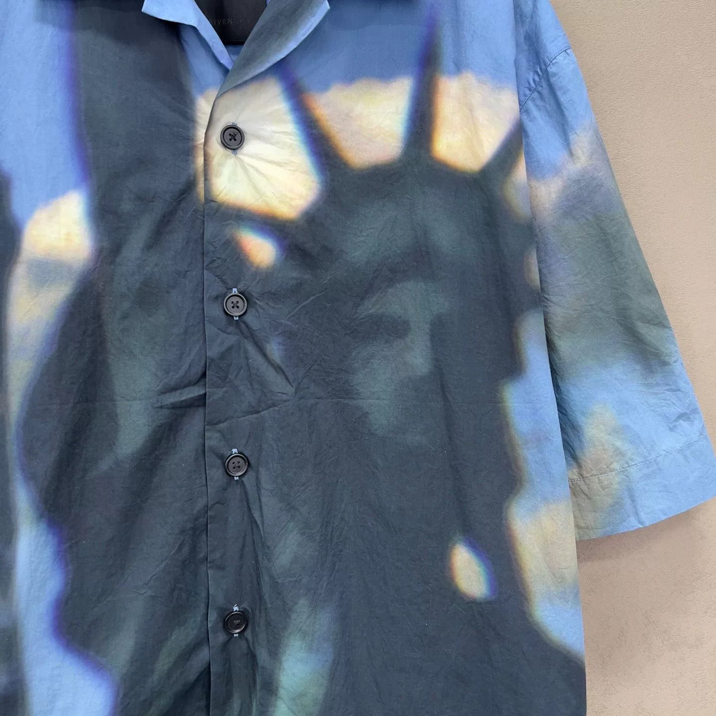 Givenchy Givenchy Statue Print Button Up Shirt Size S Size US S / EU 44-46 / 1 - 4 Thumbnail