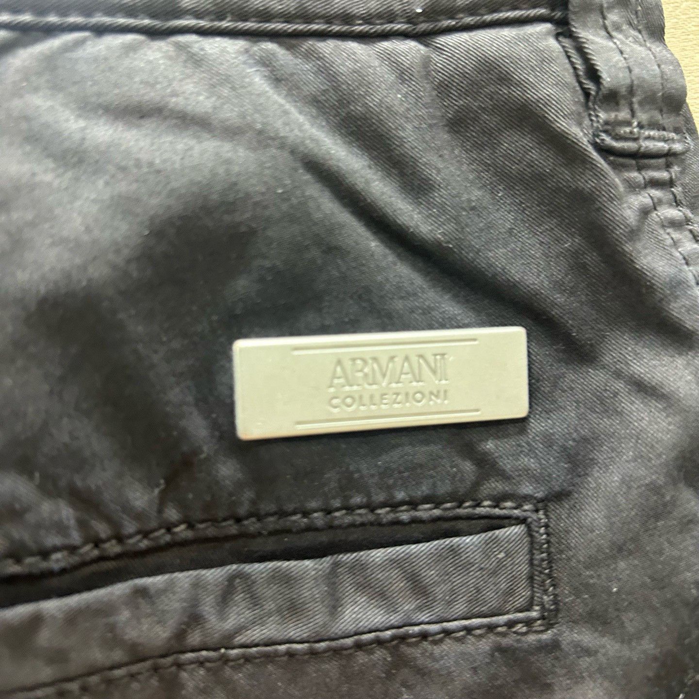 Armani Collezioni Armani Collezioni Logo Plate Casual Pants US 40 Size US 40 / EU 56 - 4 Thumbnail