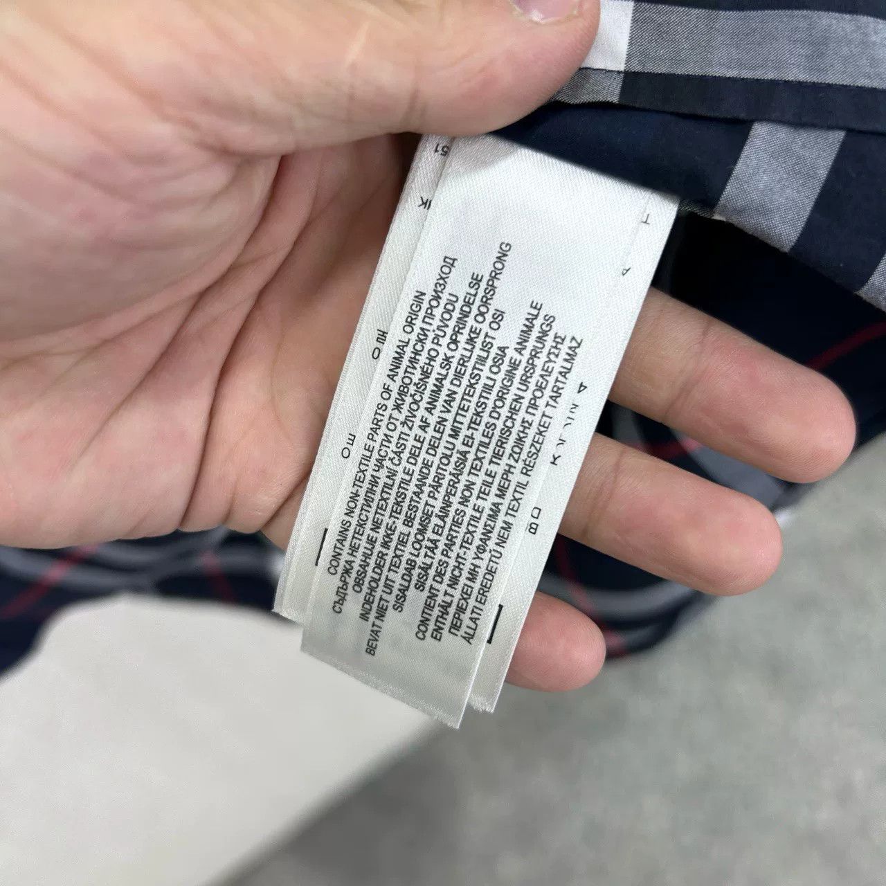 Burberry Burberry Check Short Sleeve Shirt Size L Size US L / EU 52-54 / 3 - 5 Thumbnail