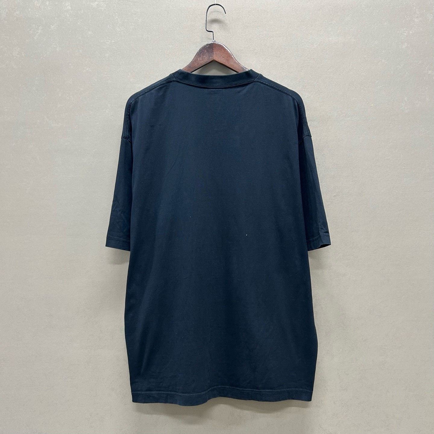 Balenciaga Balenciaga Paris Logo T-Shirt Size L Size US L / EU 52-54 / 3 - 3 Thumbnail
