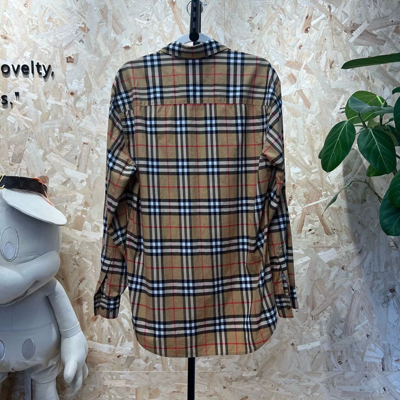 Burberry Burberry Classic Check Shirt Size S Size US S / EU 44-46 / 1 - 3 Thumbnail
