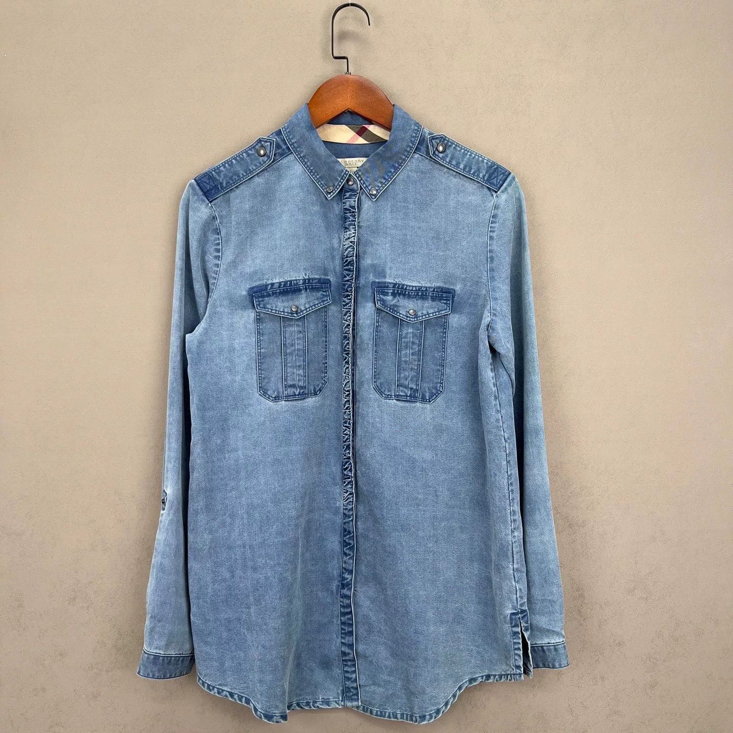 Burberry Burberry Denim Button Up Shirt Size S Size S / US 4 / IT 40 - 2 Thumbnail