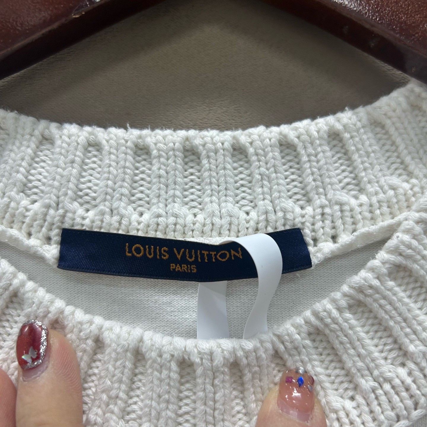 Louis Vuitton Louis Vuitton Red Logo Knit T-Shirt Size XL Size US XL / EU 56 / 4 - 4 Thumbnail