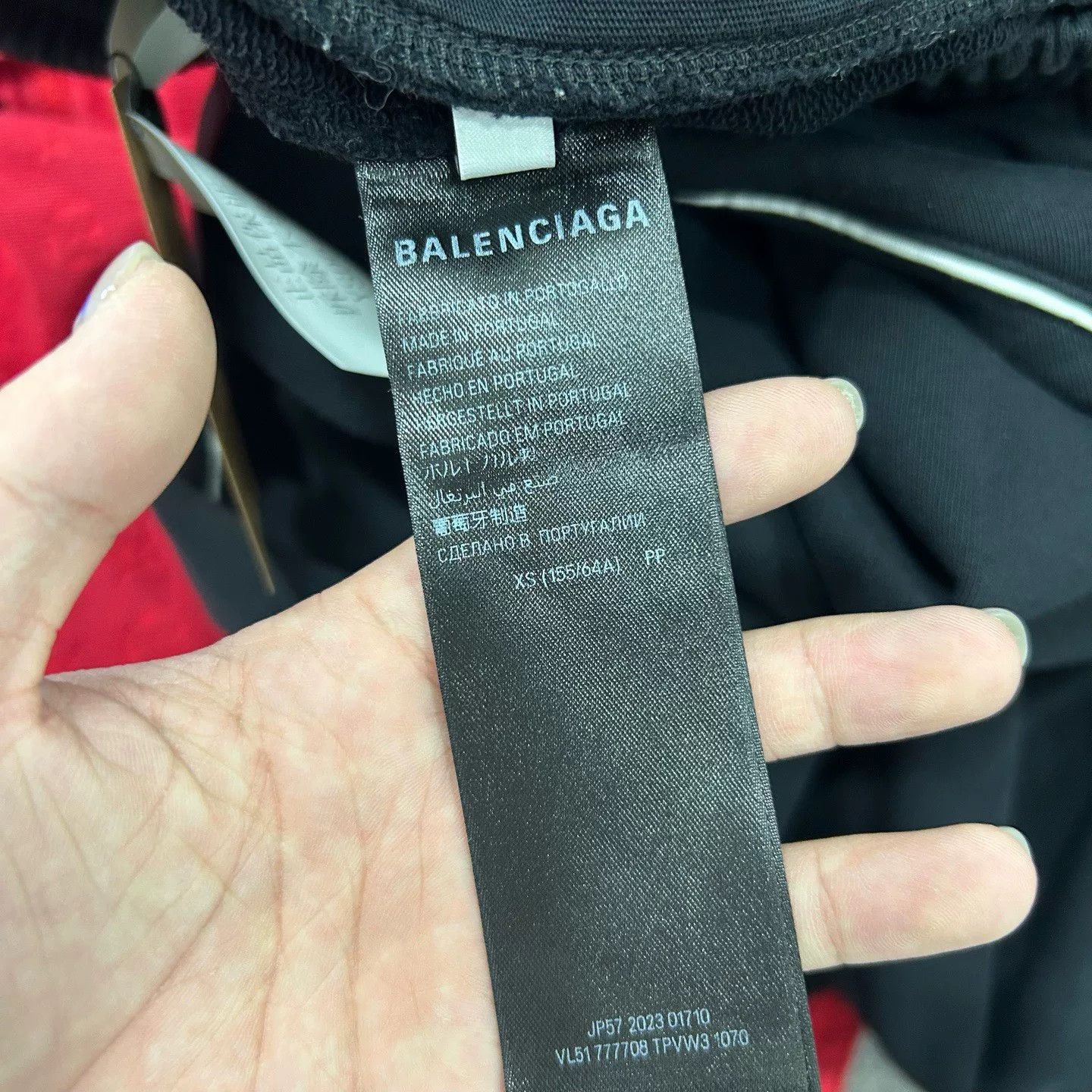 Balenciaga Balenciaga Crest Logo Sweatpants Size XS Size US 28 / EU 44 - 6 Thumbnail