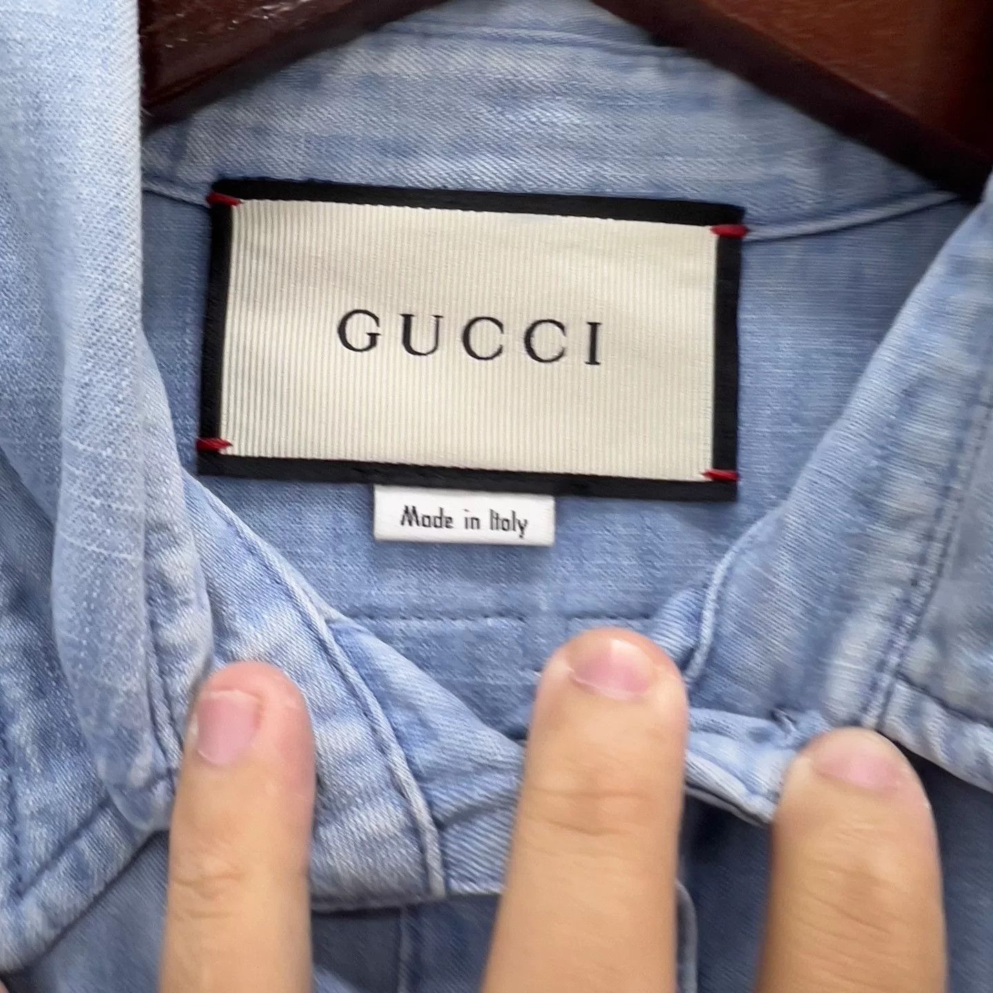 Gucci Gucci Leopard Embroidered Denim Shirt Size M Size US M / EU 48-50 / 2 - 5 Thumbnail