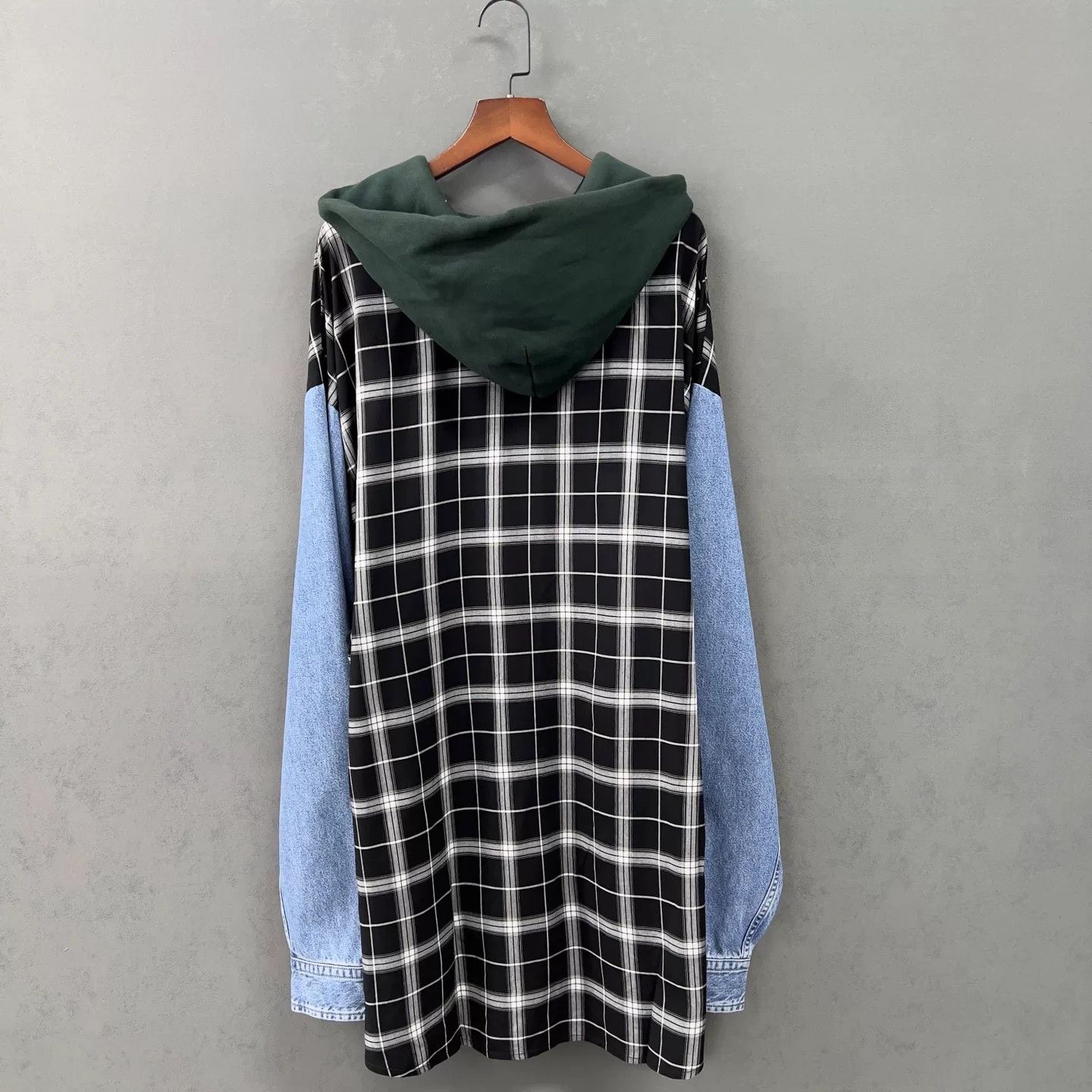 Balenciaga Balenciaga Plaid Denim Hoodie Shirt Size XL Size US XL / EU 56 / 4 - 3 Thumbnail