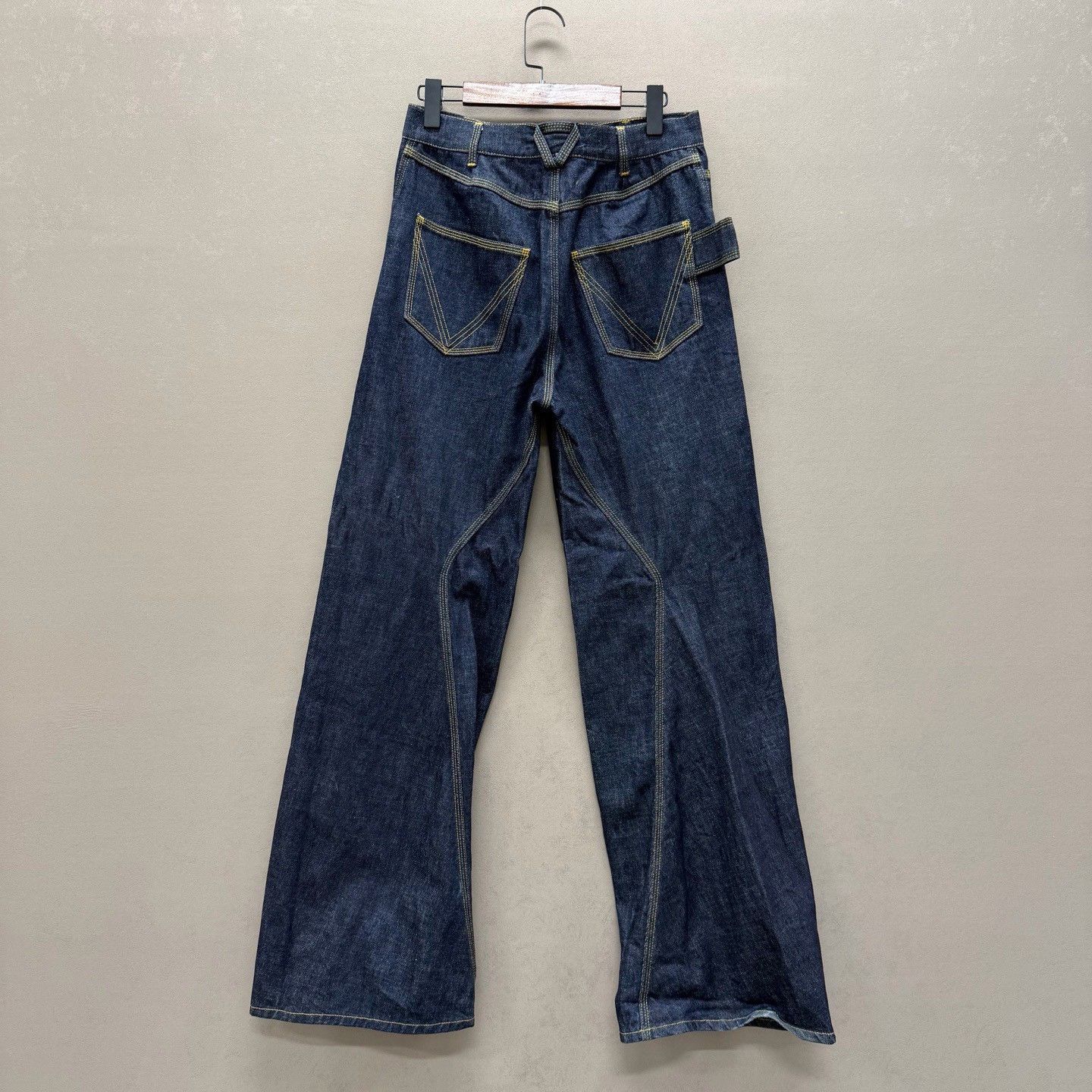 Bottega Veneta Bottega Veneta Curved Seam Denim Jeans Size 30 Size US 30 / EU 46 - 3 Thumbnail