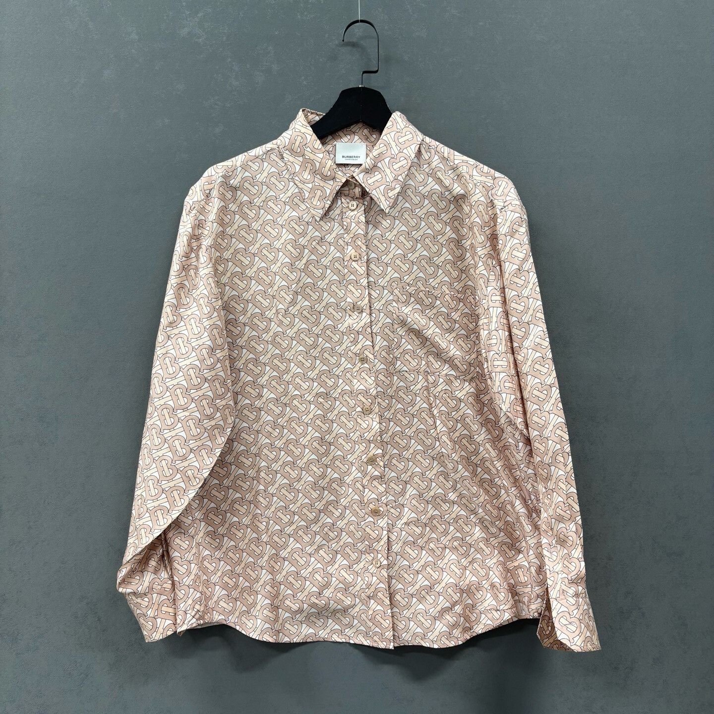 Burberry Burberry TB Monogram Silk Shirt Size 38 Size XS / US 0-2 / IT 36-38 - 2 Thumbnail