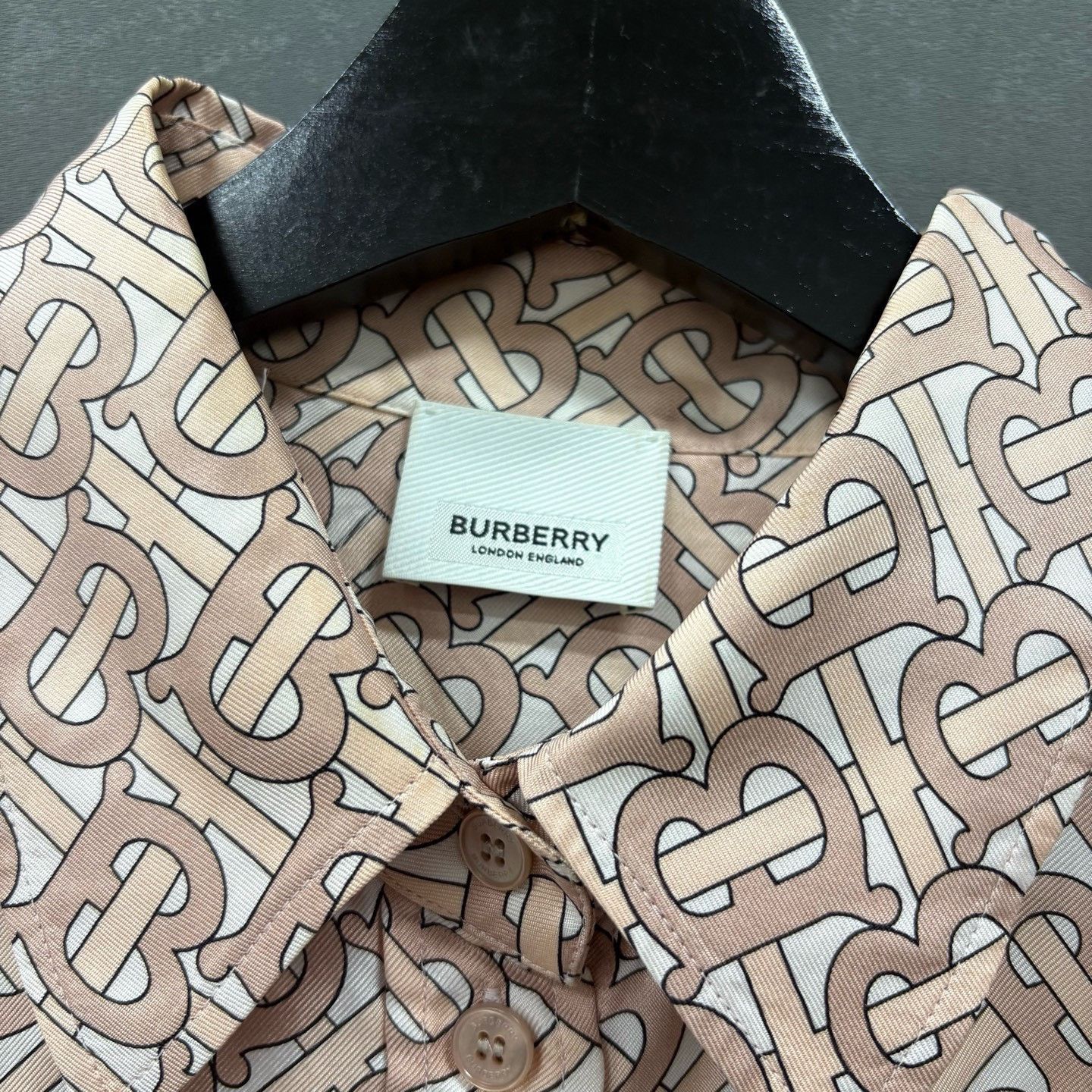 Burberry Burberry TB Monogram Silk Shirt Size 38 Size XS / US 0-2 / IT 36-38 - 4 Thumbnail