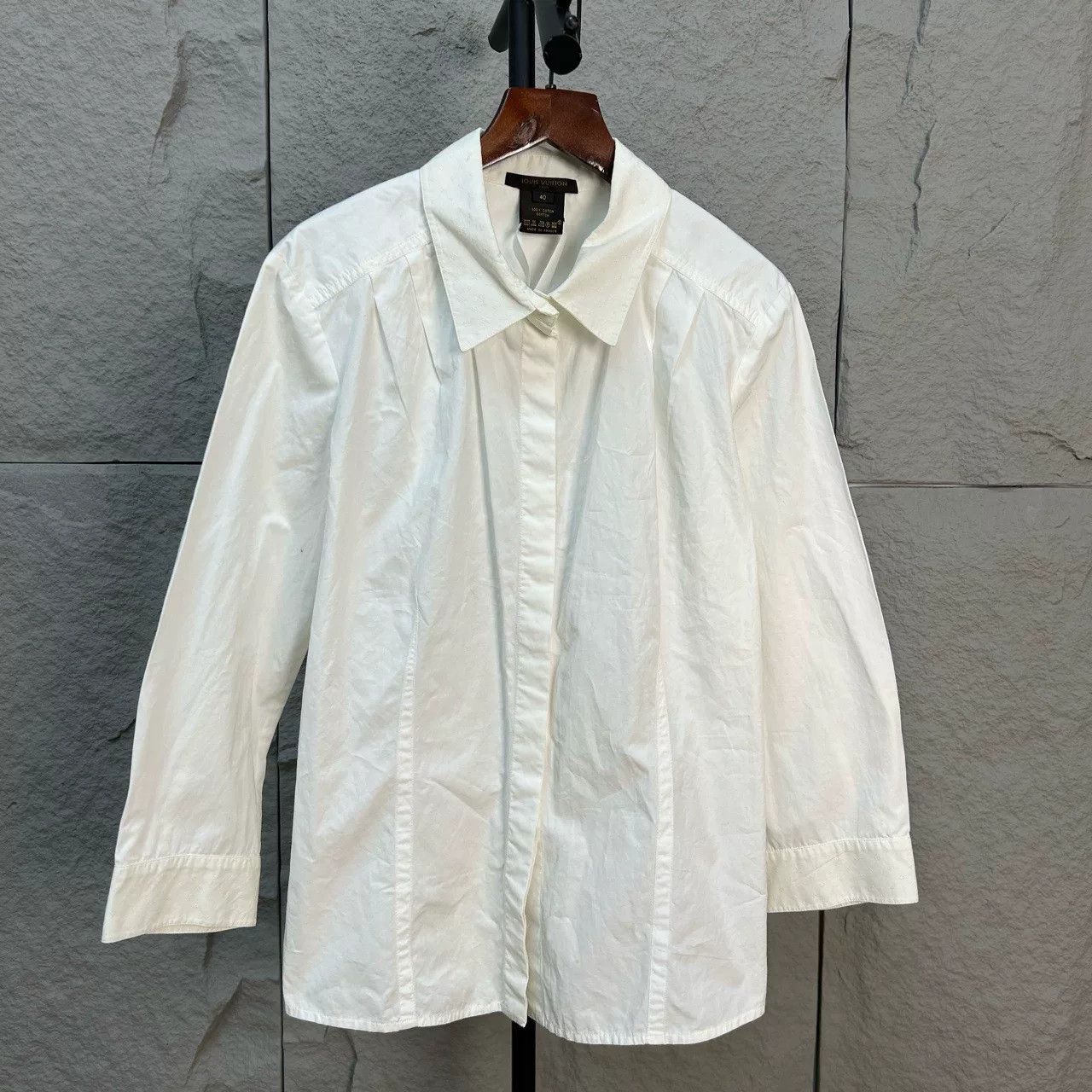 Louis Vuitton Louis Vuitton Monogram Cotton Button Up Shirt Size 40 Size M / US 6-8 / IT 42-44 - 2 Thumbnail