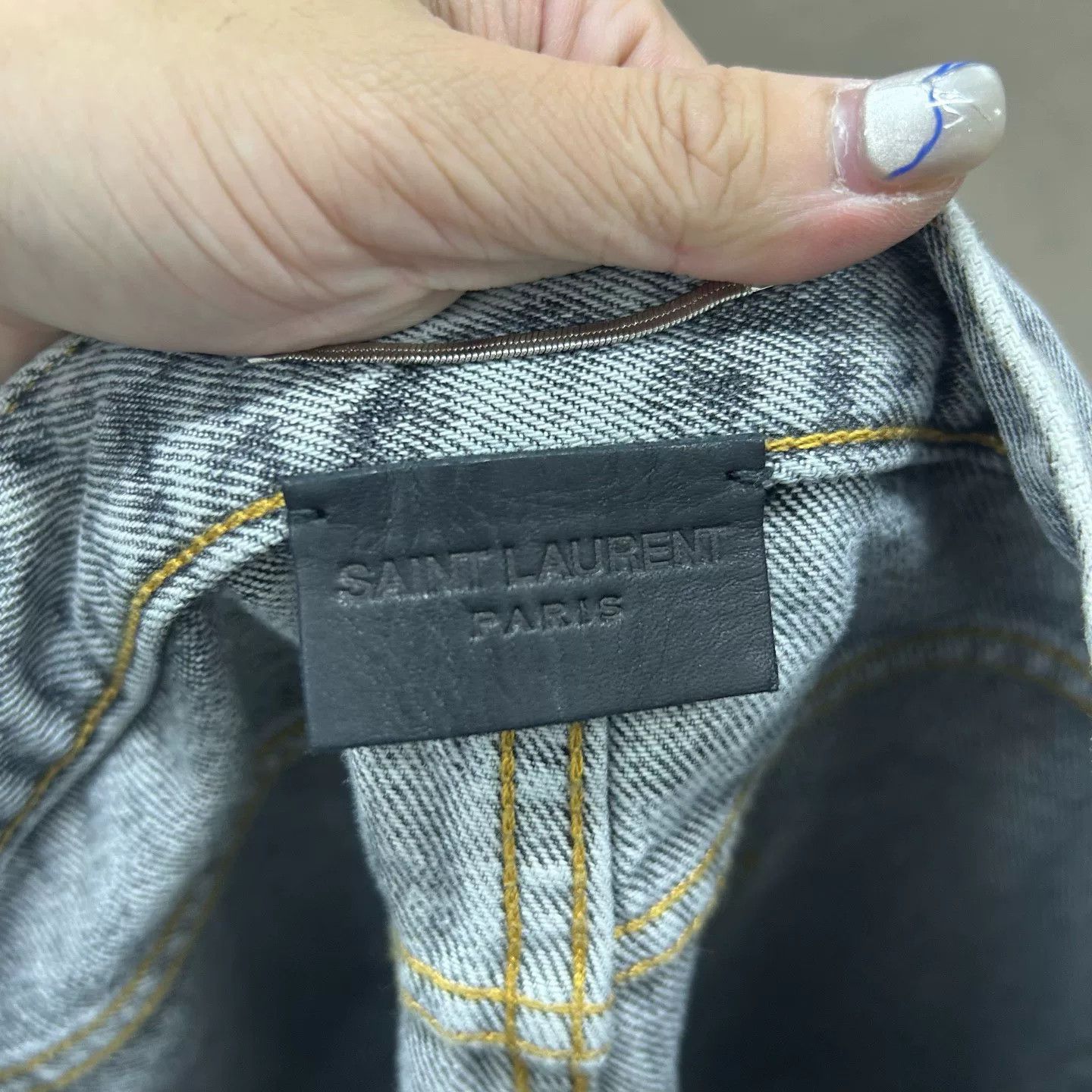 Saint Laurent Paris Saint Laurent Leopard Denim Shorts Size 31 Size US 31 - 4 Thumbnail