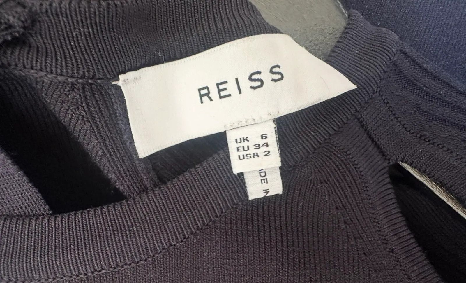 Reiss Reiss REISS Octavia Knitted Cut Out Dress Dress Size XS / US 0-2 / IT 36-38 - 2 Thumbnail