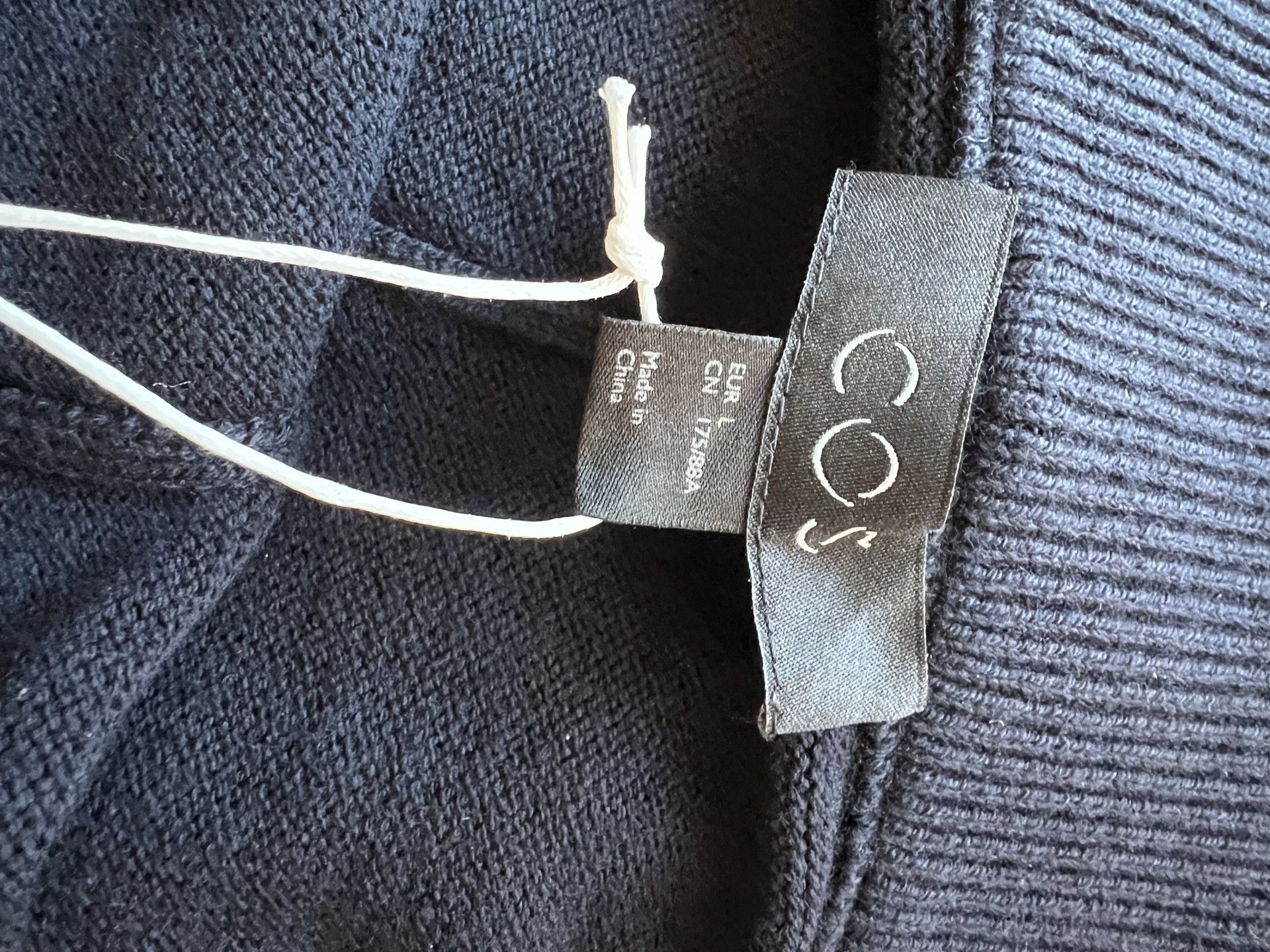 Cos Cos Shorts Size 30" / US 8 / IT 44 - 3 Thumbnail
