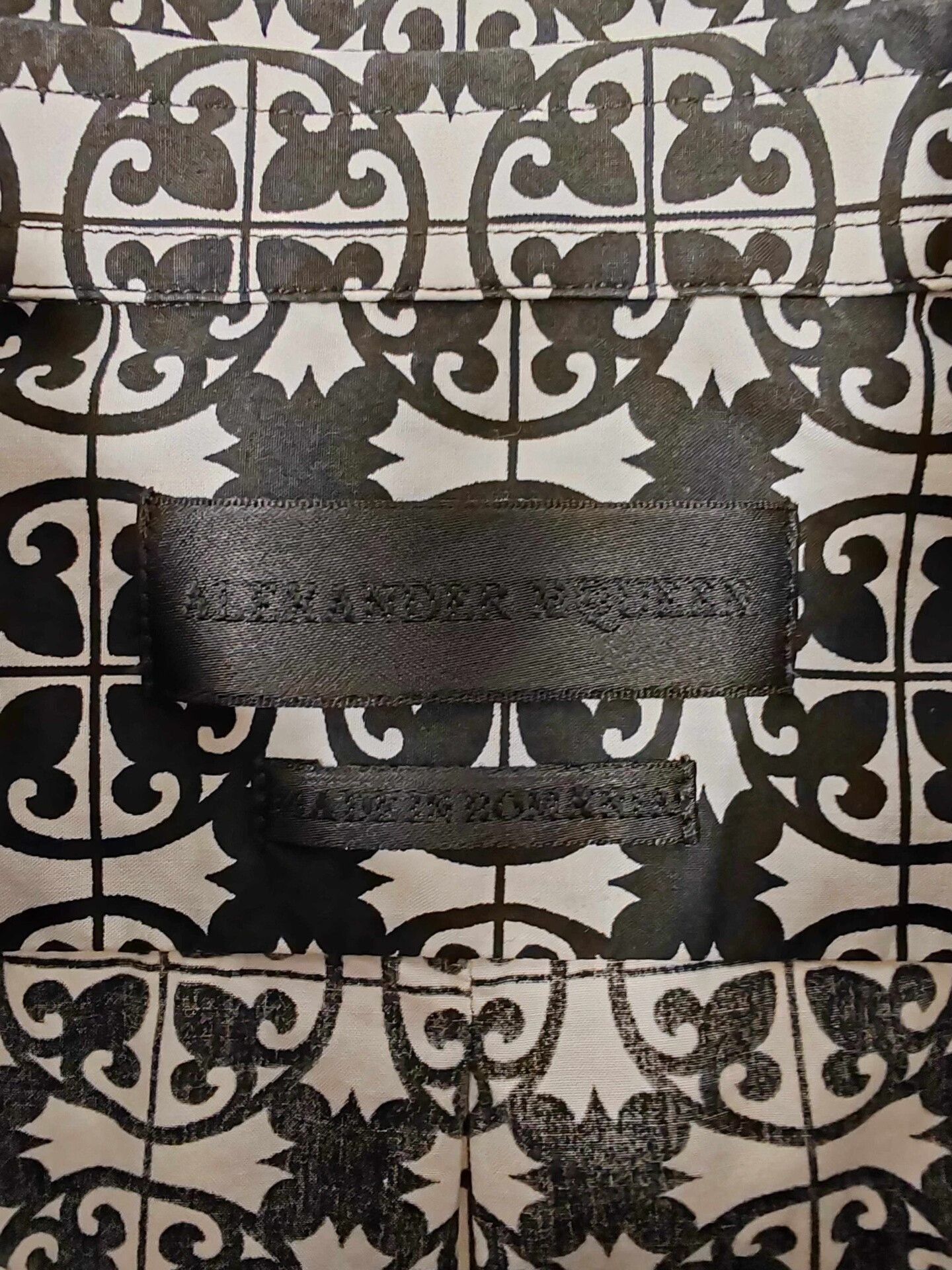 Alexander McQueen Alexander McQueen All Over Print Shirt Size S Size US S / EU 44-46 / 1 - 4 Thumbnail